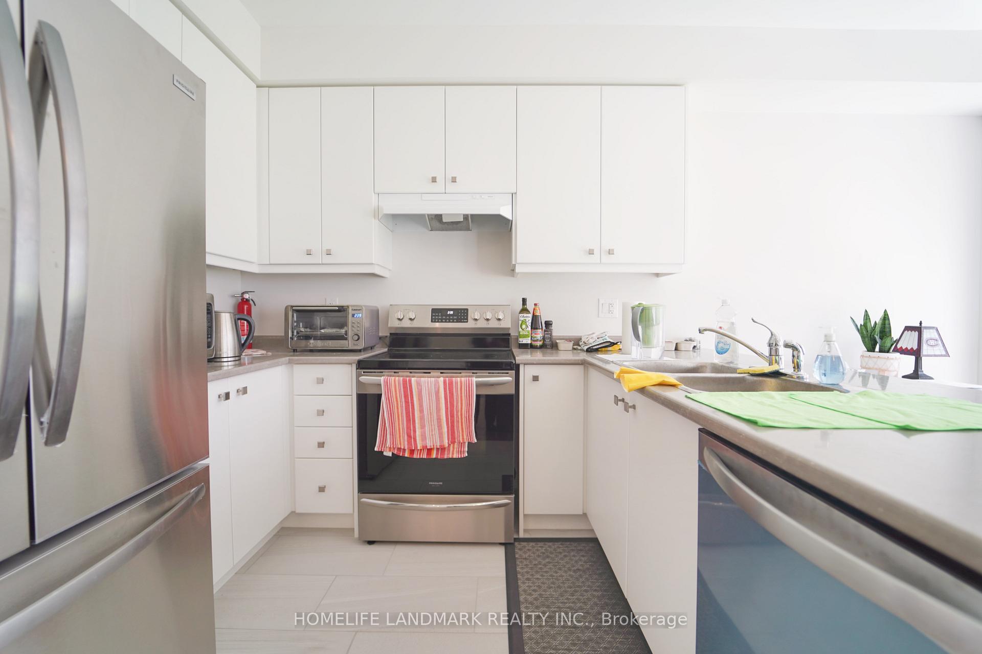 Photo 9 of 36 Thelma Drive, Whitby, Rural Whitby — HOMEH
