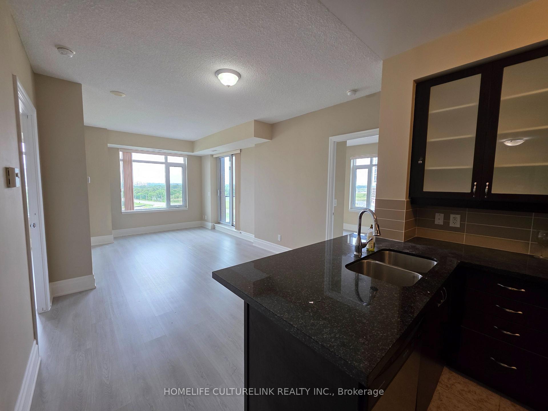 Photo 11 of Unit 804, 131 Upper Duke Crescent, Markham, Unionville — HOMEH