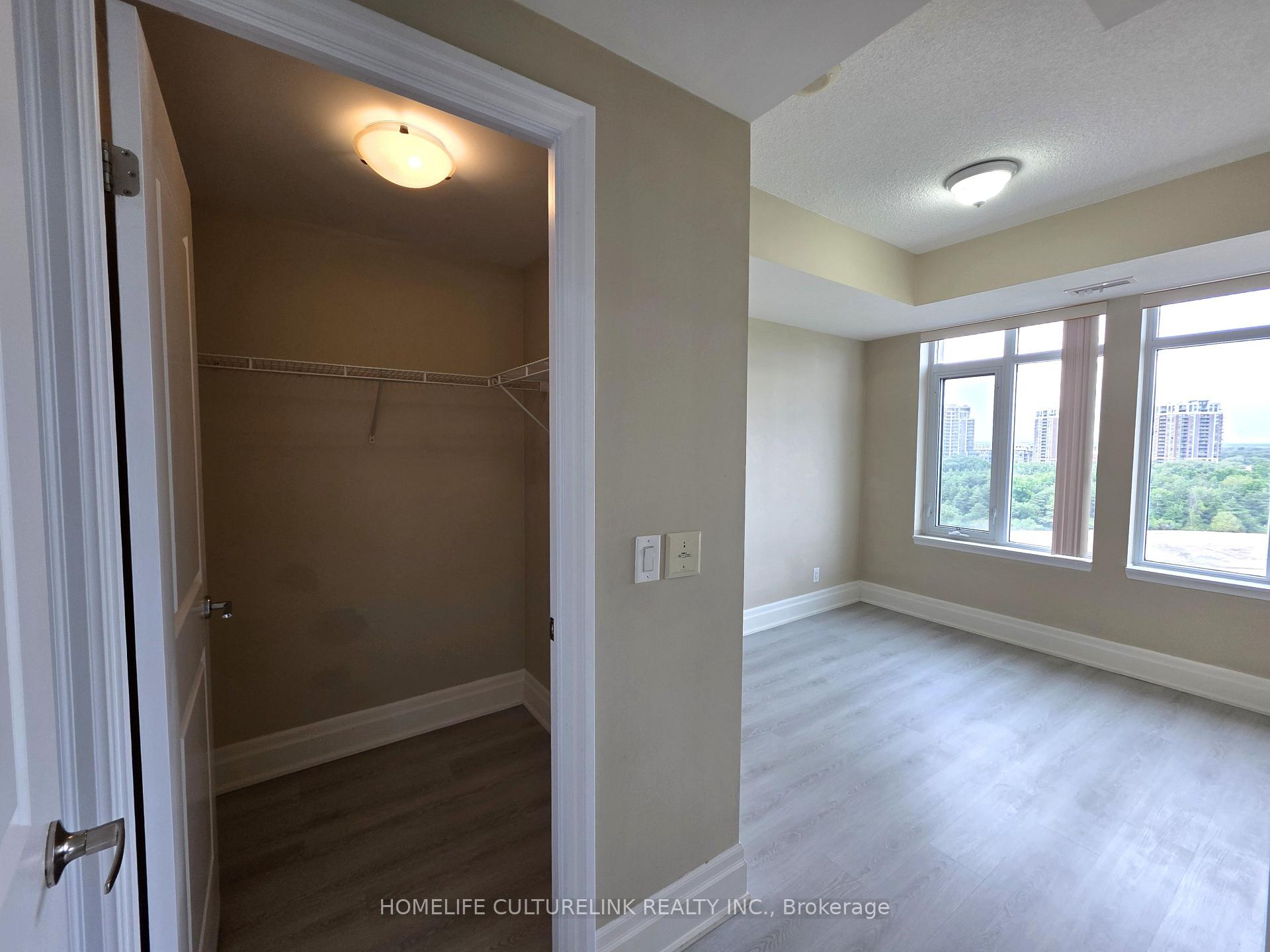 Photo 17 of Unit 804, 131 Upper Duke Crescent, Markham, Unionville — HOMEH