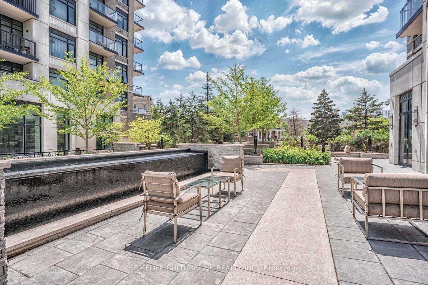 Photo 26 of Unit 804, 131 Upper Duke Crescent, Markham, Unionville — HOMEH