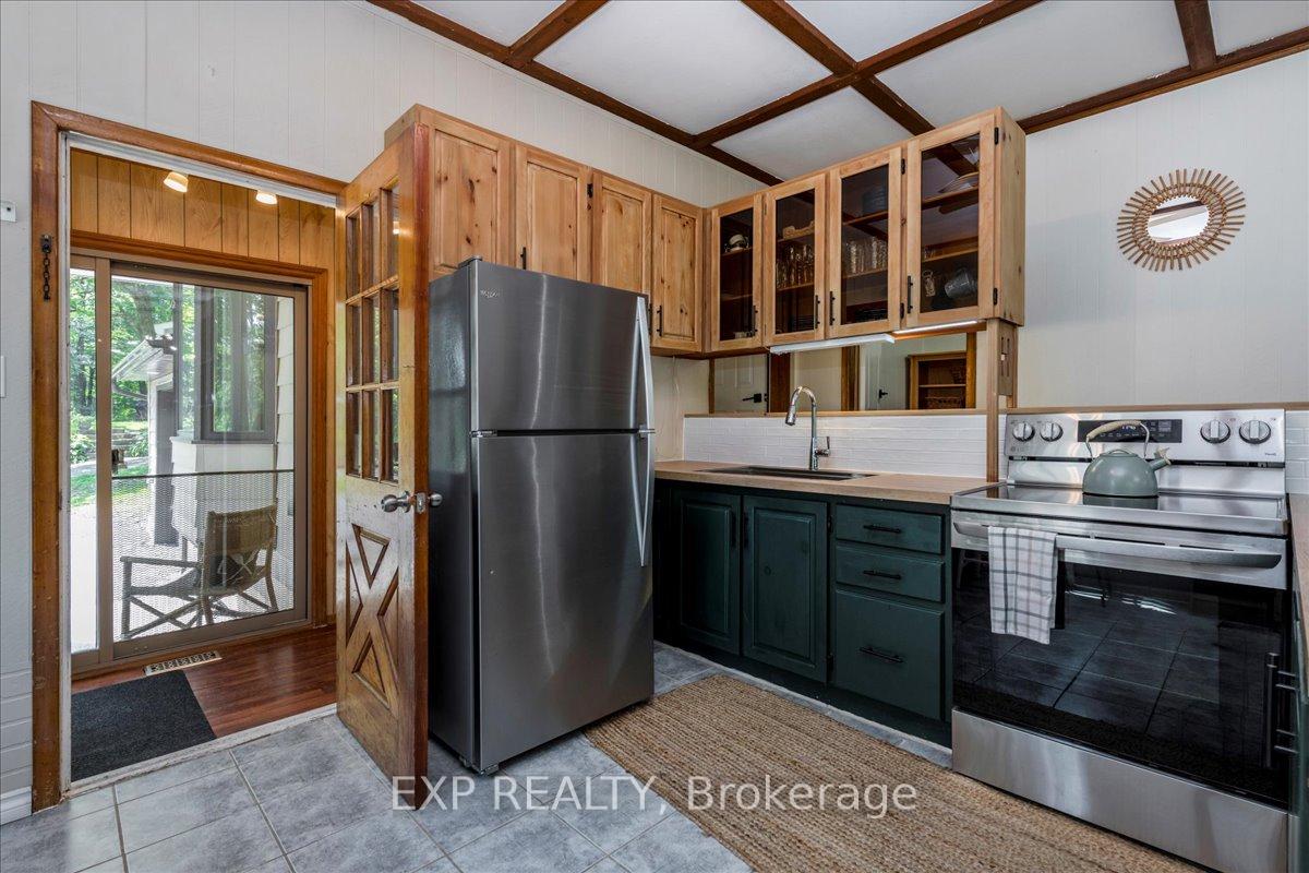 Photo 6 of 1867 Fraserburg Road, Bracebridge, Draper — HOMEH