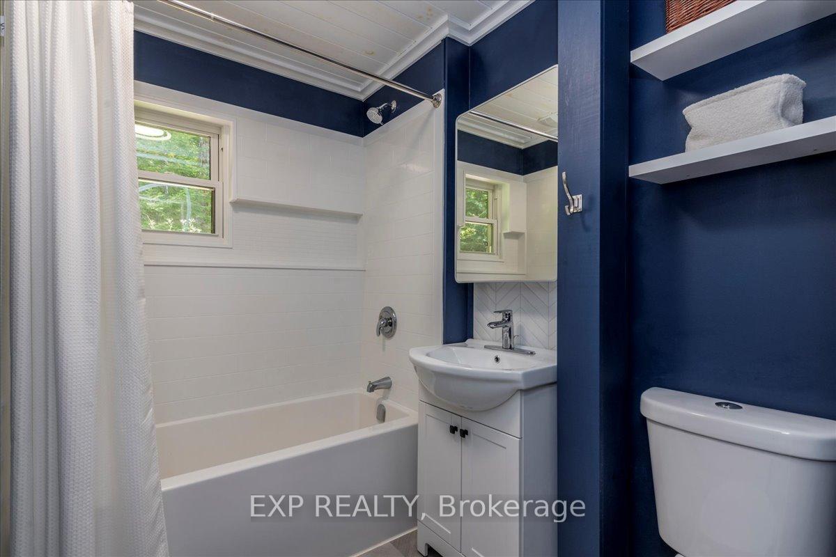Photo 21 of 1867 Fraserburg Road, Bracebridge, Draper — HOMEH