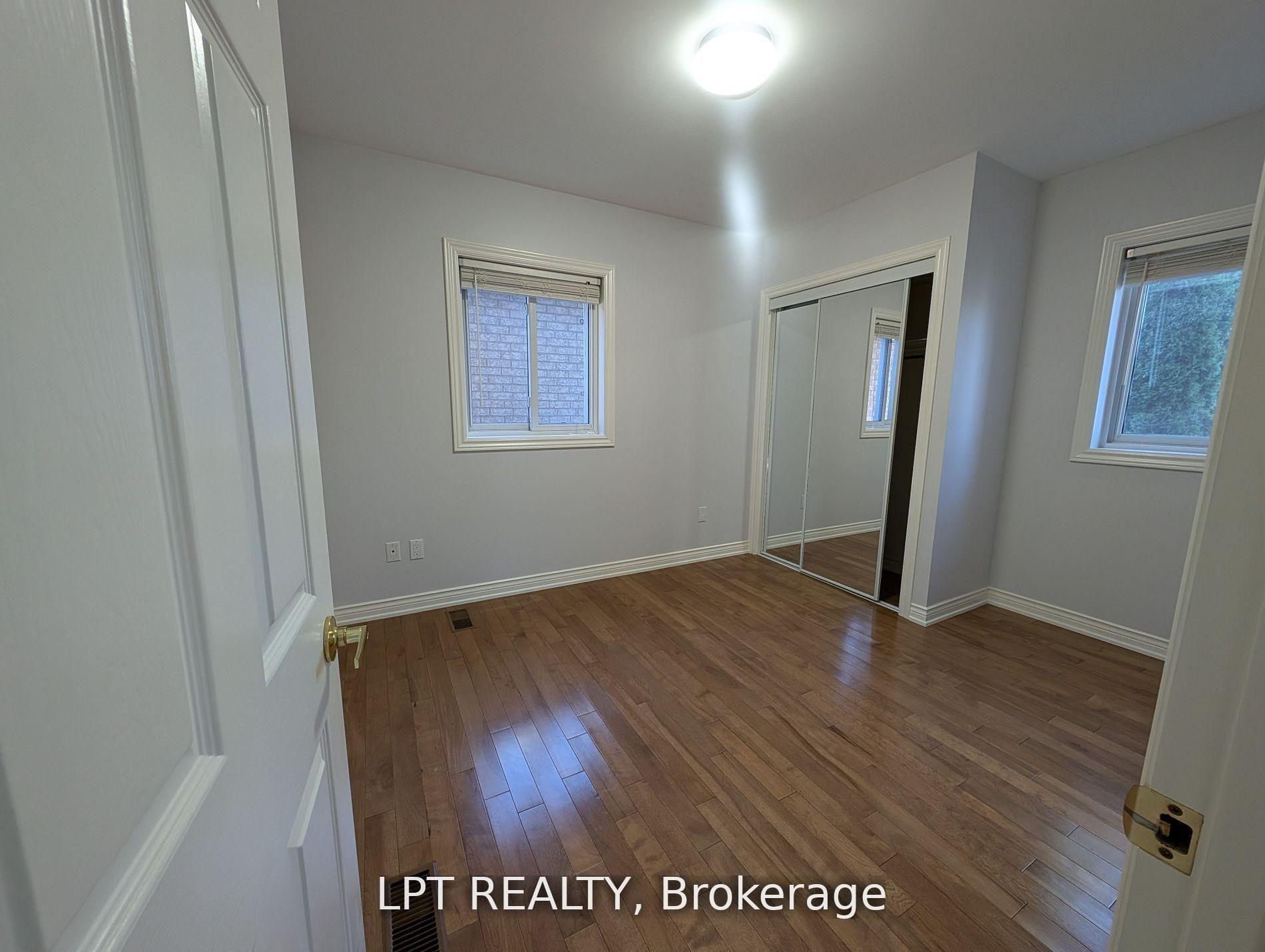 Photo 11 of Unit Main, 9 Atkinson Avenue, Scarborough, West Hill — HOMEH