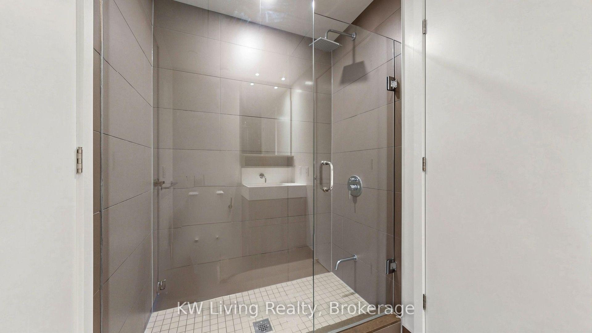 Photo 15 of Unit 3014, 5 Soudan Avenue, Toronto, Mount Pleasant West — HOMEH