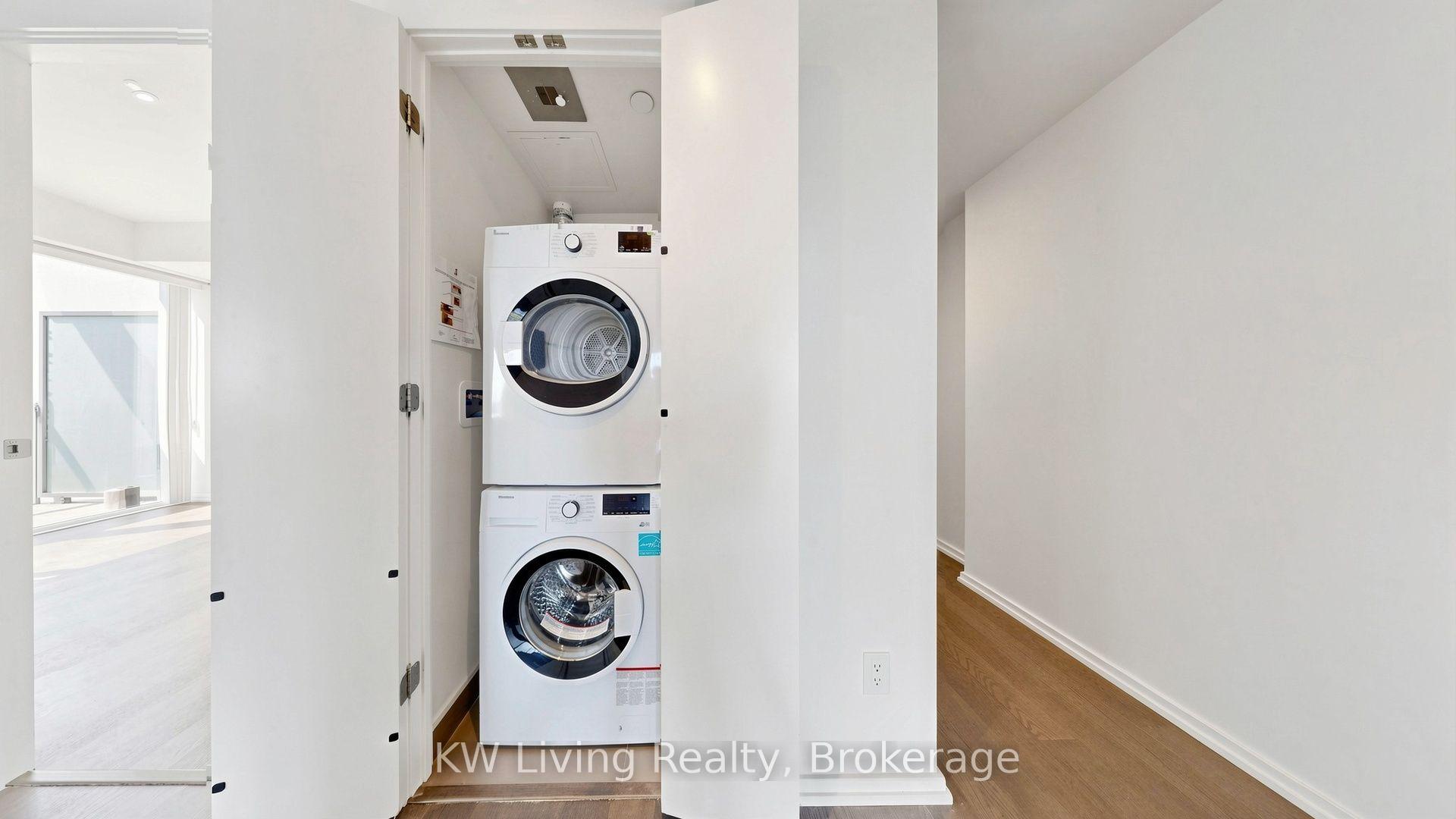 Photo 16 of Unit 3014, 5 Soudan Avenue, Toronto, Mount Pleasant West — HOMEH
