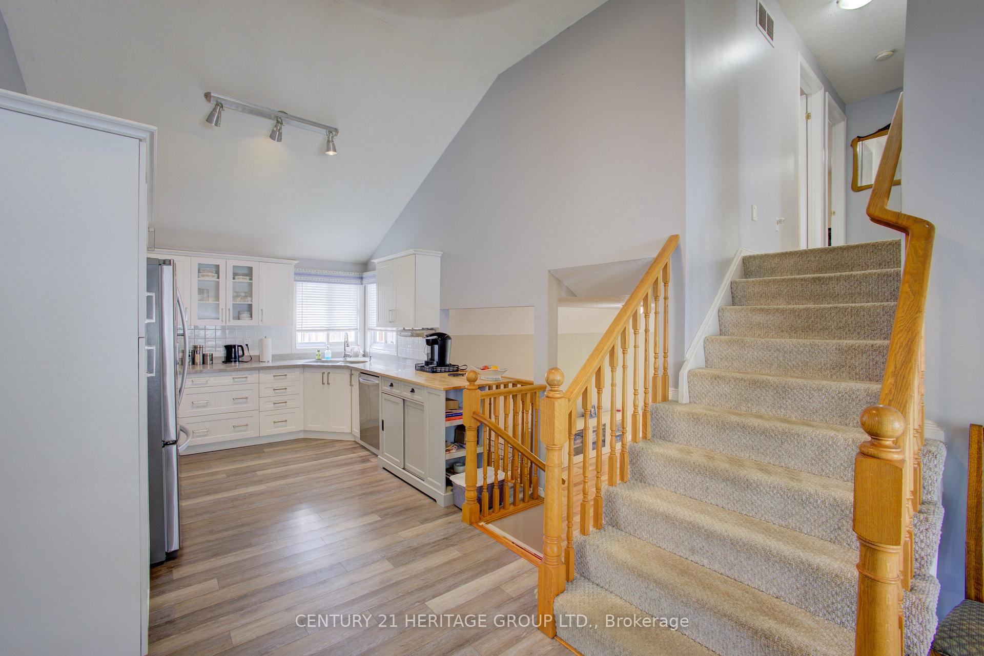 Photo 14 of 137 Queen Street, New Tecumseth, Alliston — HOMEH