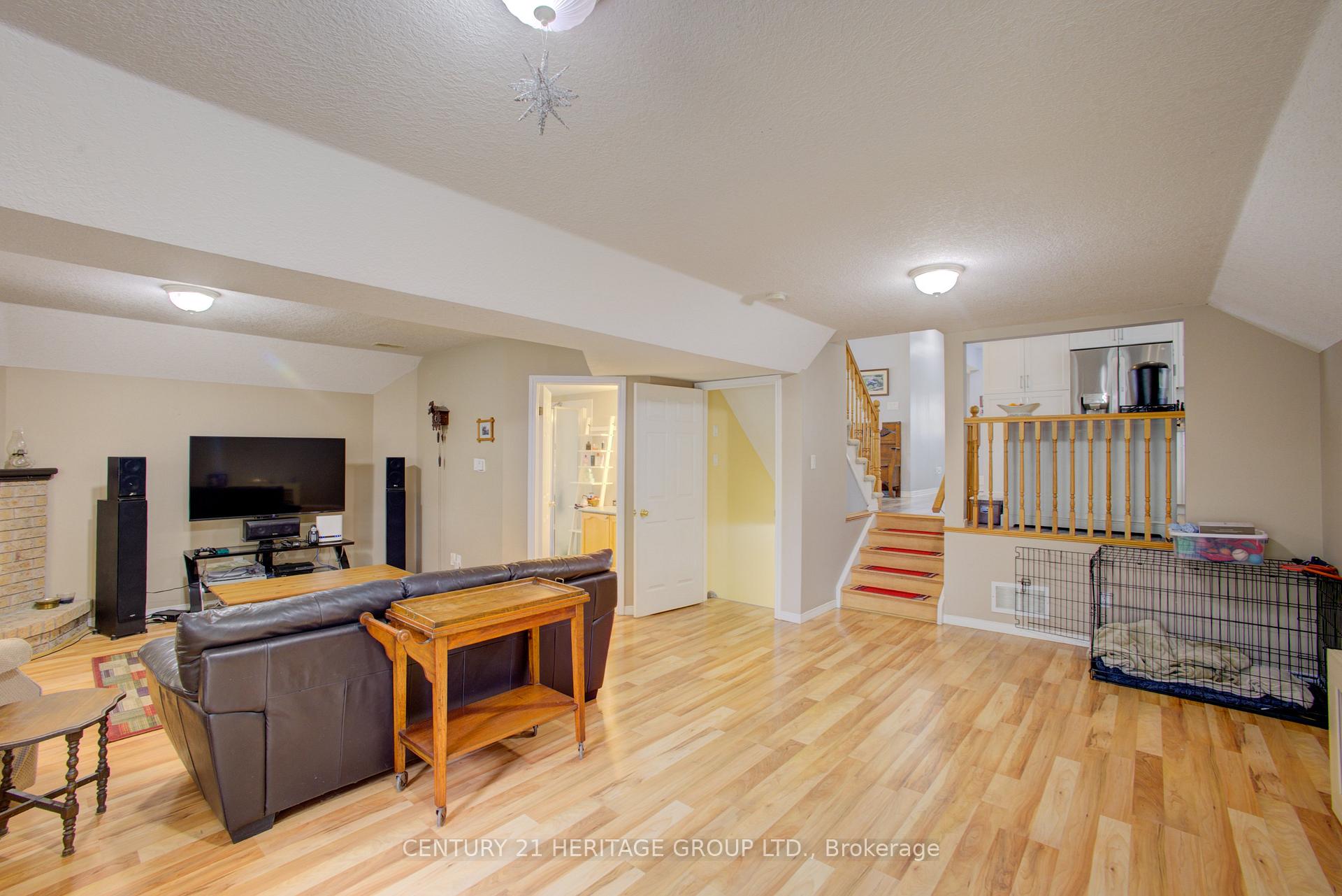 Photo 24 of 137 Queen Street, New Tecumseth, Alliston — HOMEH