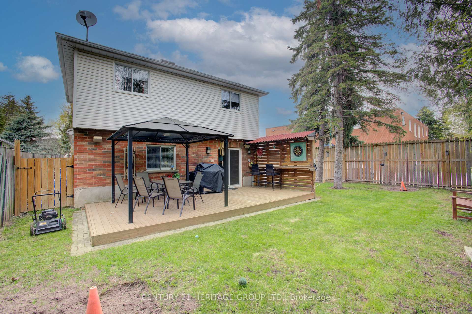 Photo 37 of 137 Queen Street, New Tecumseth, Alliston — HOMEH