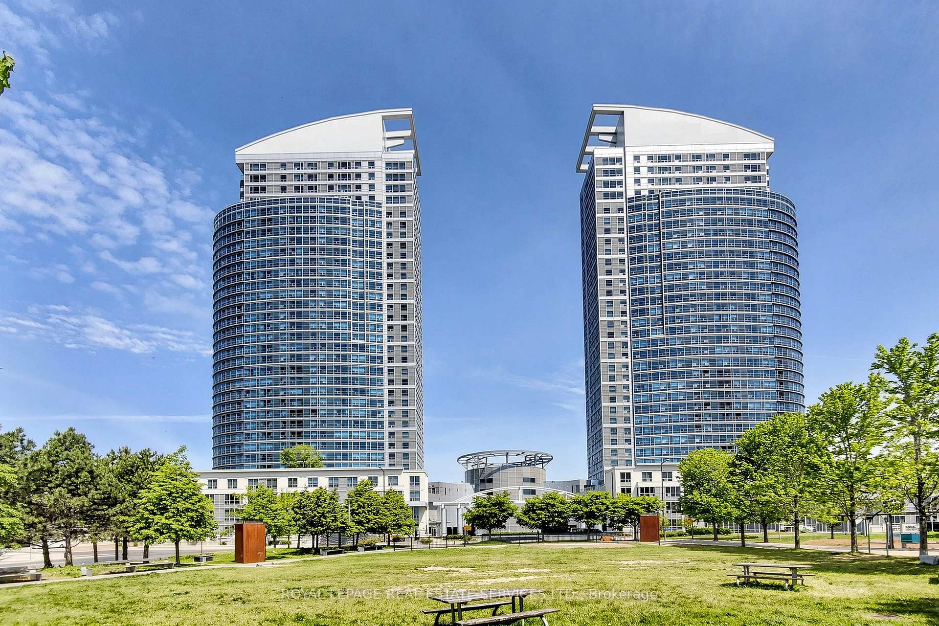 Photo 1 of Unit 3503, 38 Lee Centre Drive, Scarborough, Woburn — HOMEH