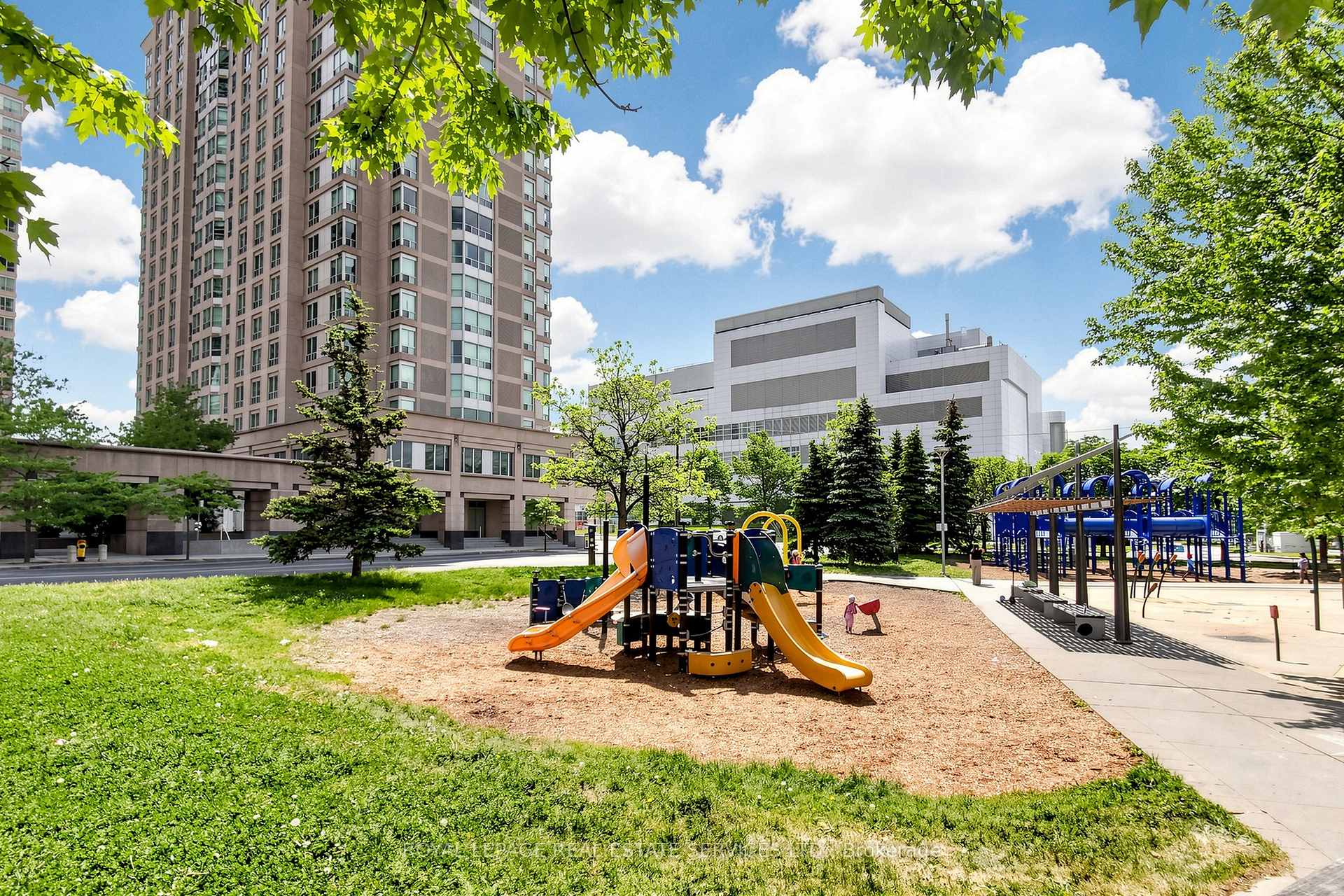 Photo 31 of Unit 3503, 38 Lee Centre Drive, Scarborough, Woburn — HOMEH