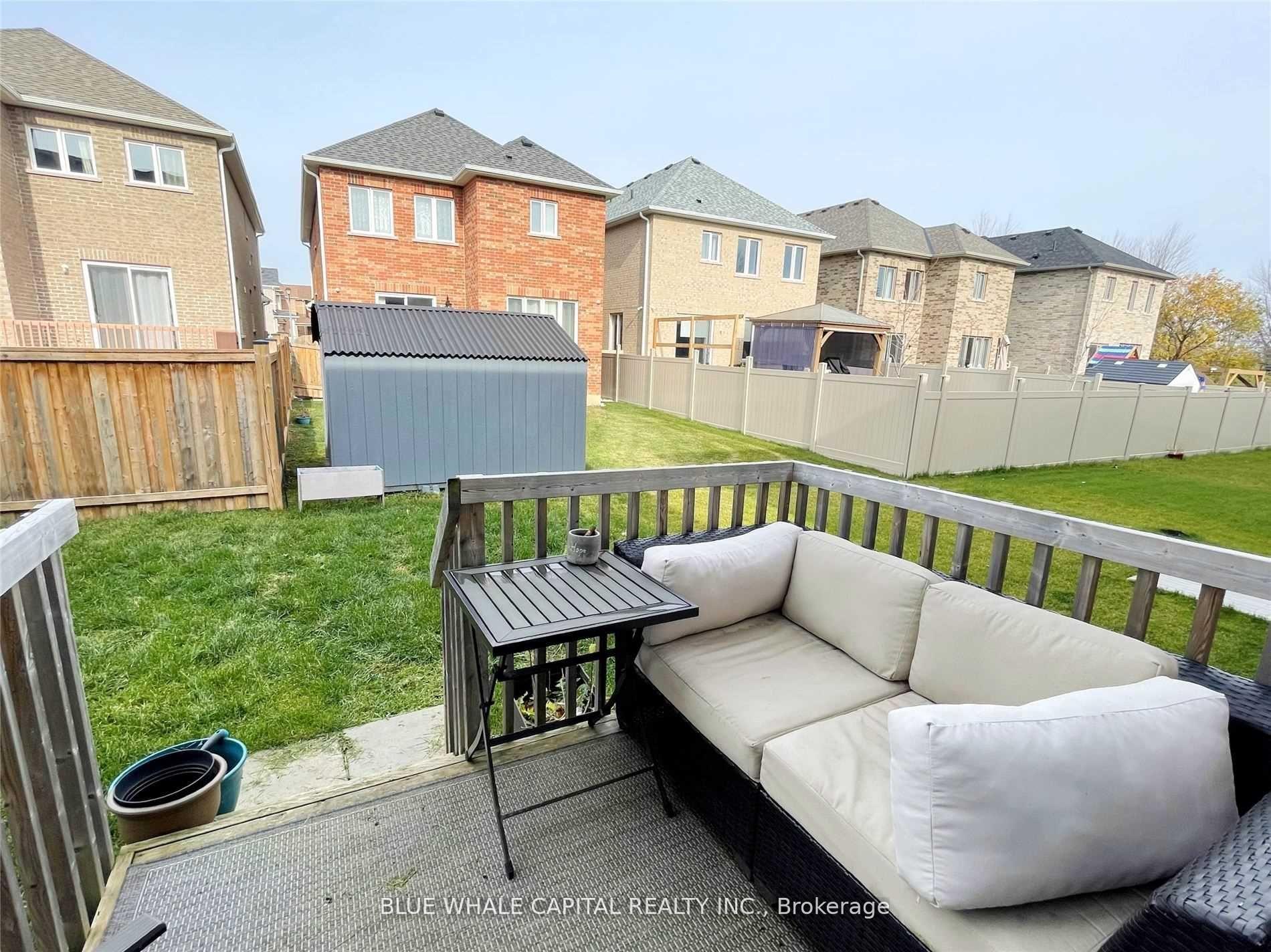 Photo 15 of 110 Ian Baron Avenue, Markham, Village Green-South Unionville — HOMEH