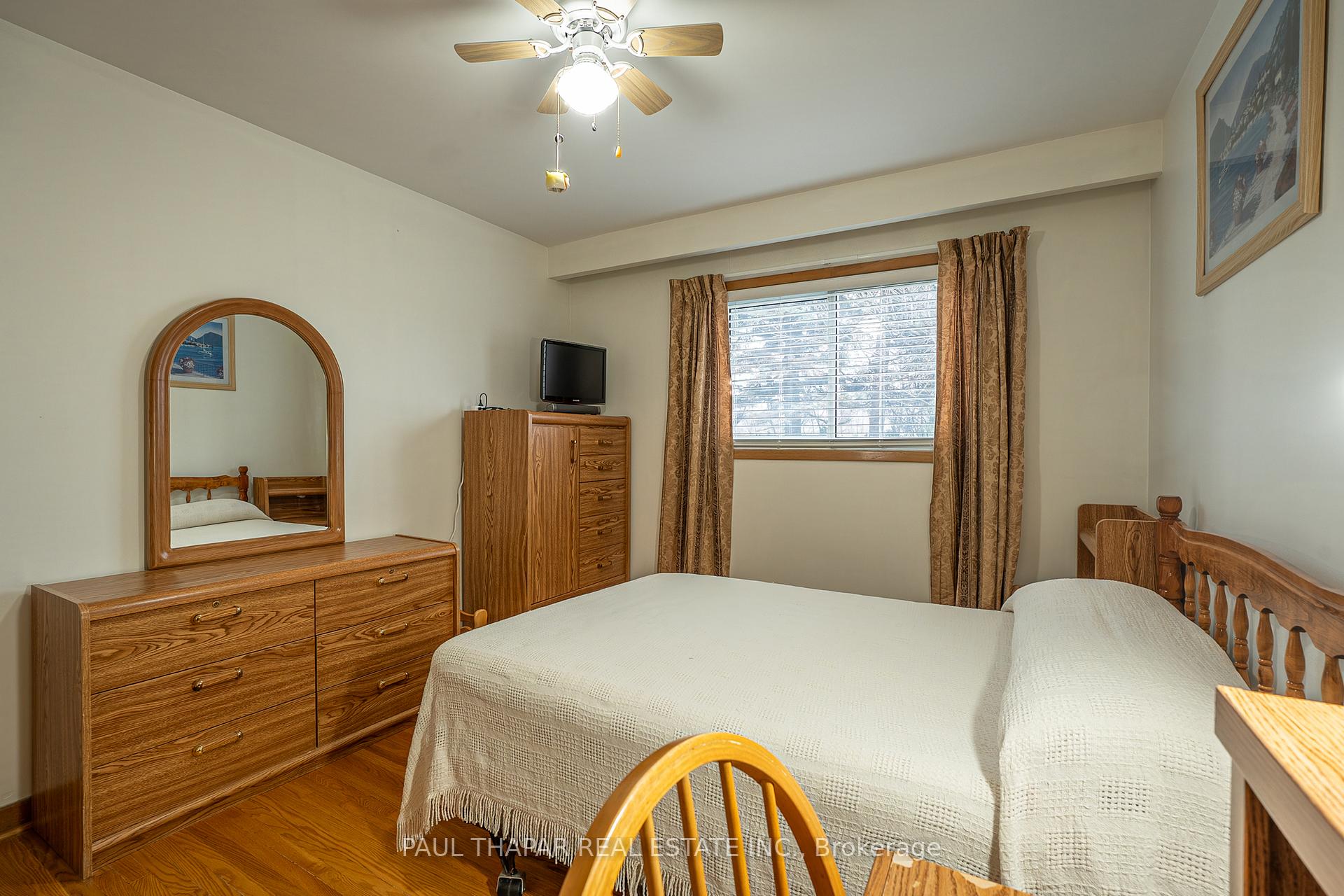 Photo 26 of 10 Castlebury Crescent, North York, Bayview Woods-Steeles — HOMEH
