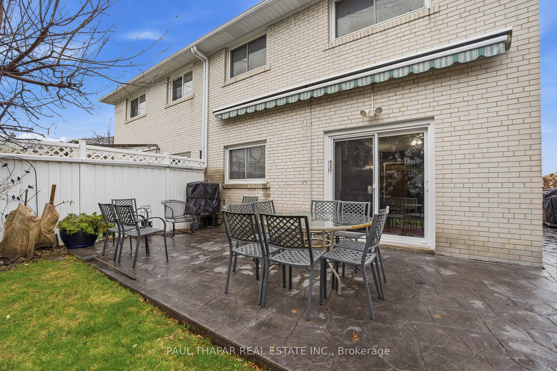 Photo 34 of 10 Castlebury Crescent, North York, Bayview Woods-Steeles — HOMEH