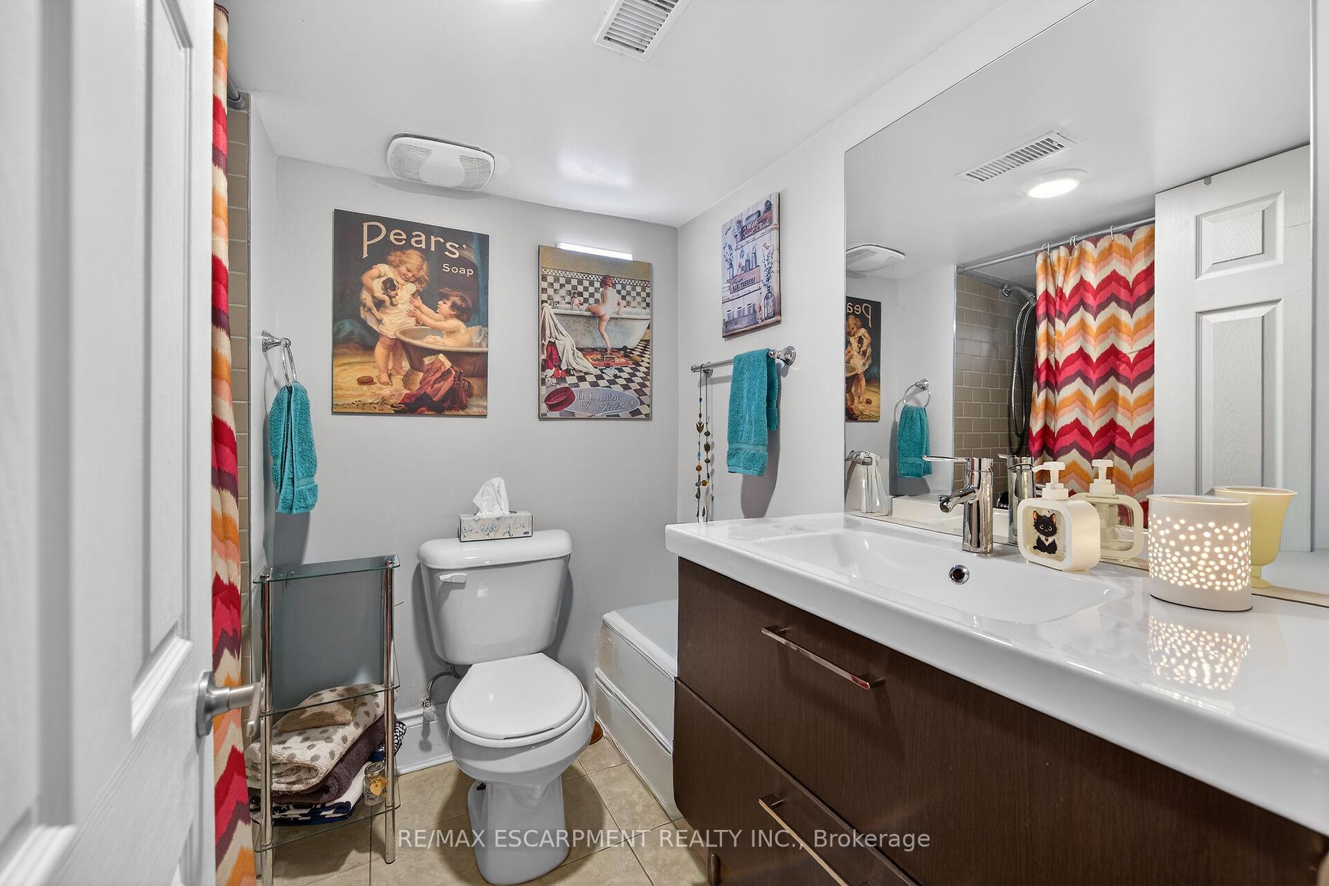 Photo 31 of 179 Burris Street, Hamilton, St. Clair — HOMEH