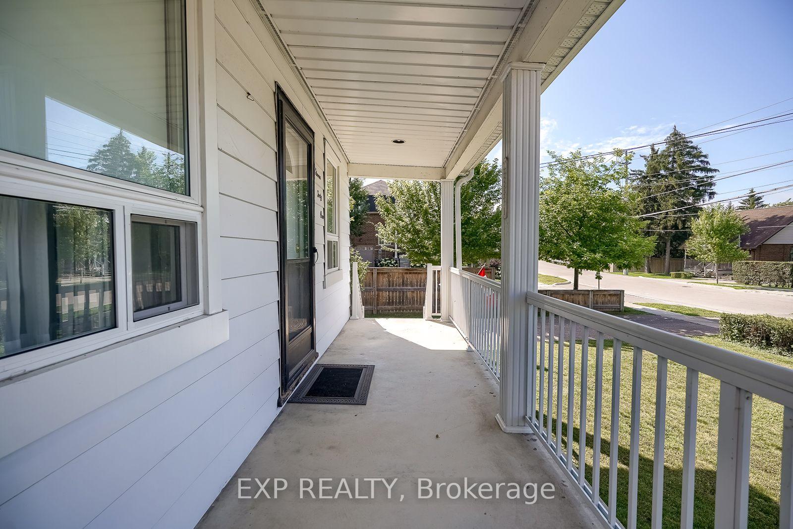Photo 4 of 1141 Haig Boulevard, Mississauga, Lakeview — HOMEH