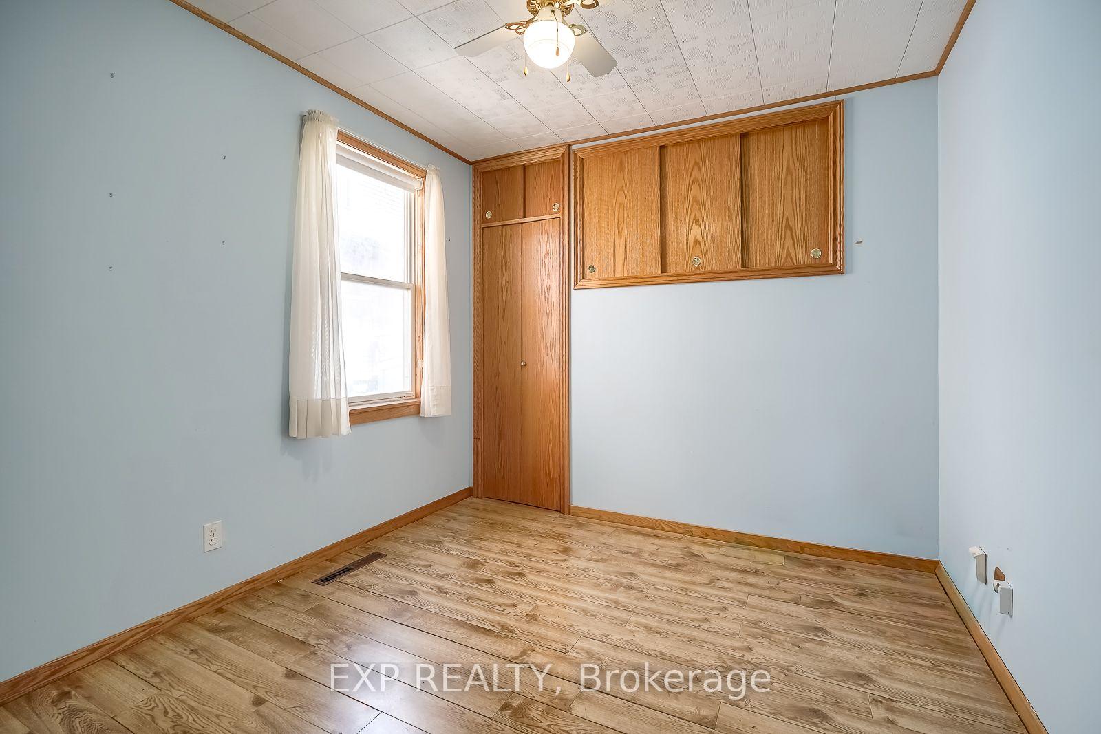 Photo 10 of 1141 Haig Boulevard, Mississauga, Lakeview — HOMEH