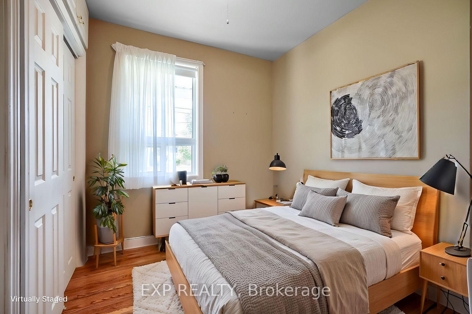 Photo 12 of 1141 Haig Boulevard, Mississauga, Lakeview — HOMEH
