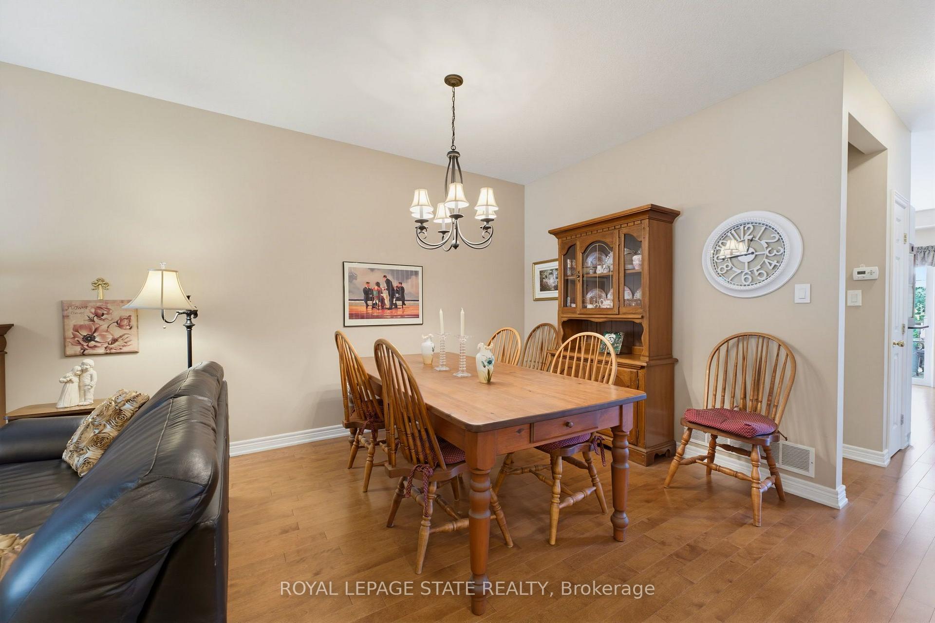 Photo 8 of Unit 17, 310 Southbrook Drive, Hamilton, Binbrook — HOMEH