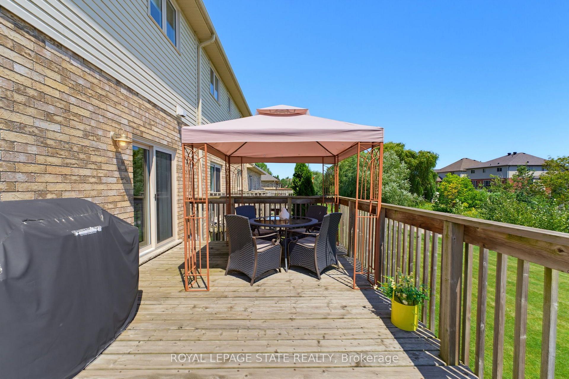 Photo 25 of Unit 17, 310 Southbrook Drive, Hamilton, Binbrook — HOMEH