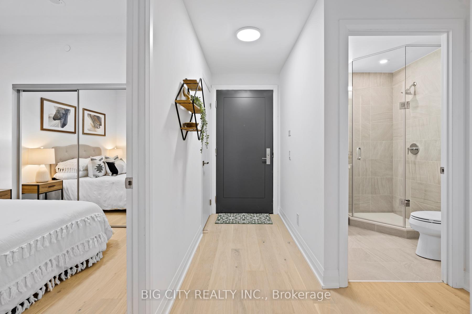 Photo 2 of Unit 908, 33 Frederick Todd Way, Toronto, Thorncliffe Park — HOMEH