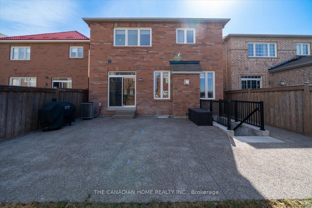 Photo 42 of 33 Denali Crescent, Brampton, Bram East — HOMEH