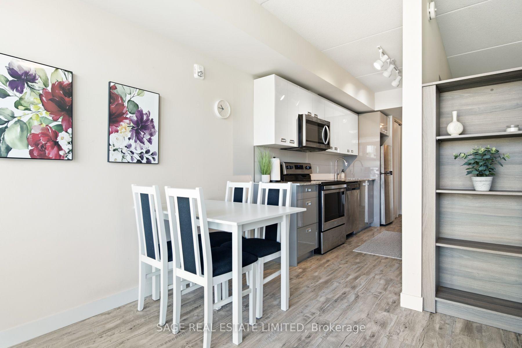 Photo 6 of Unit 424, 257 Hemlock Street, Waterloo, Downtown Waterloo — HOMEH