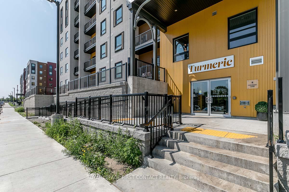 Photo 2 of Unit 101, 8 Culinary Lane, Barrie, Rural Barrie Southeast — HOMEH