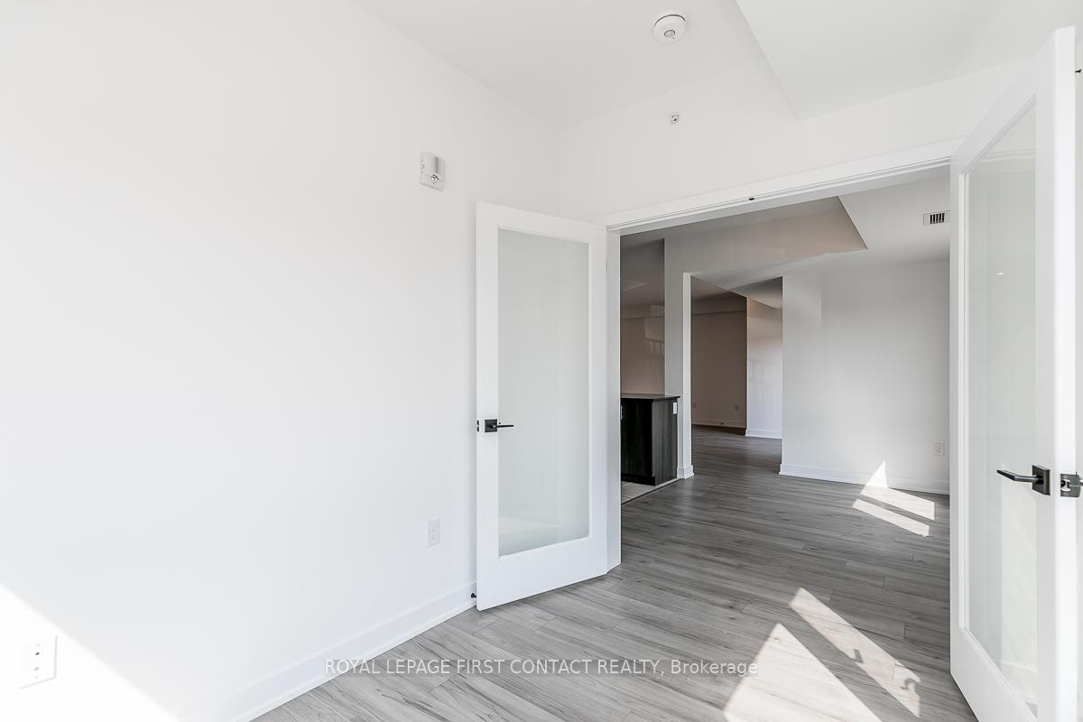 Photo 8 of Unit 101, 8 Culinary Lane, Barrie, Rural Barrie Southeast — HOMEH