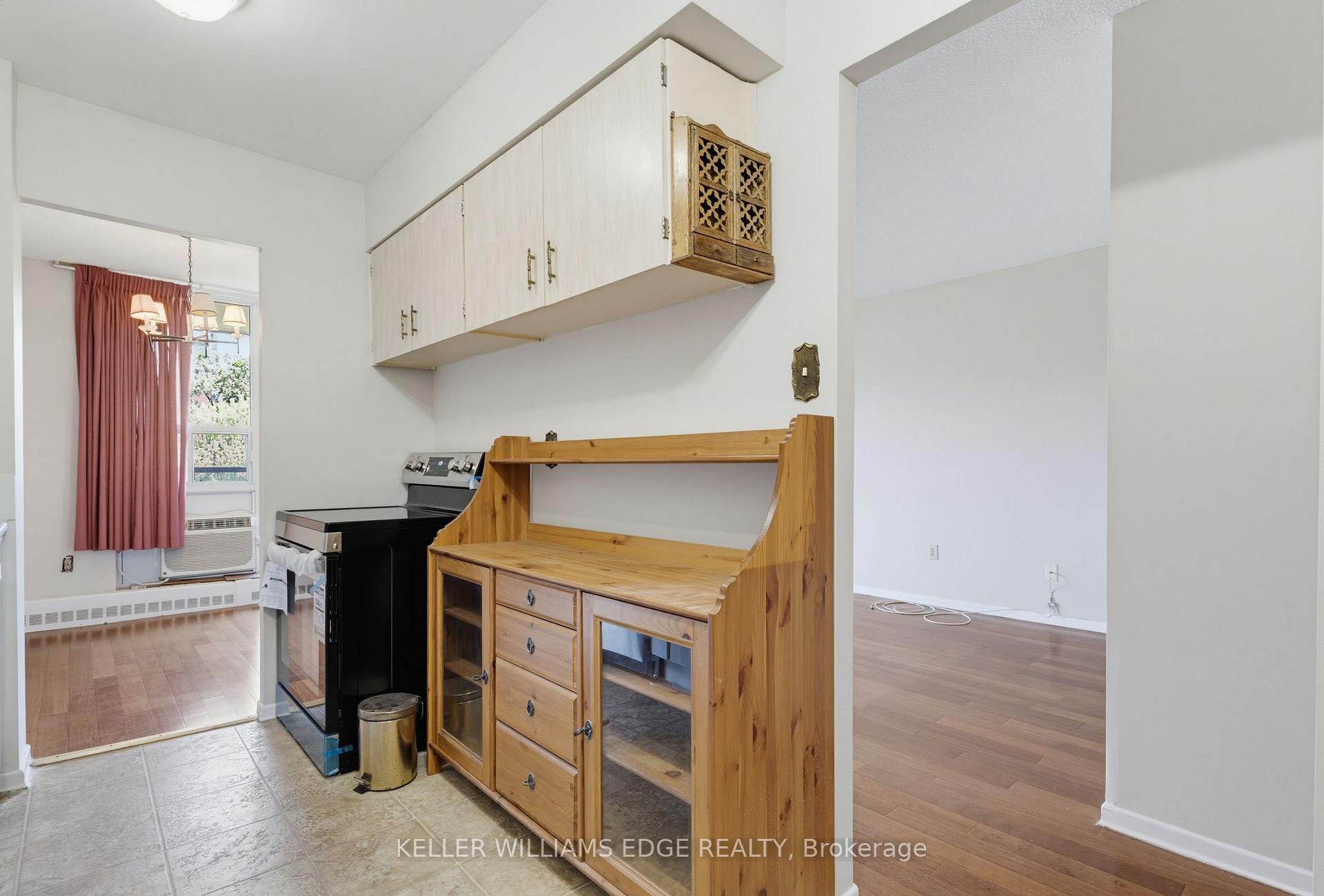 Photo 9 of Unit 503, 1966 Main Street W, Hamilton, Ainslie Wood — HOMEH