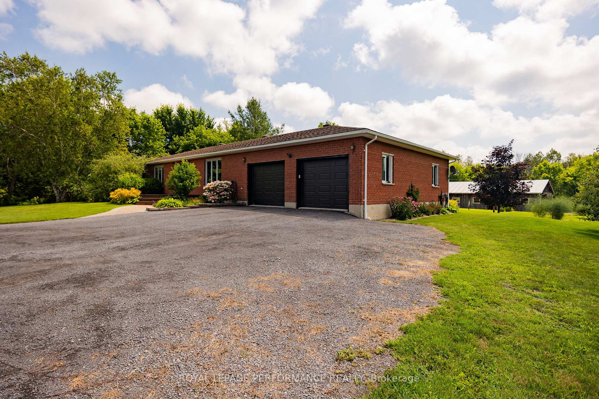 Photo 3 of 3610 Cloverside Road, North Stormont, North Stormont (Roxborough) Twp — HOMEH