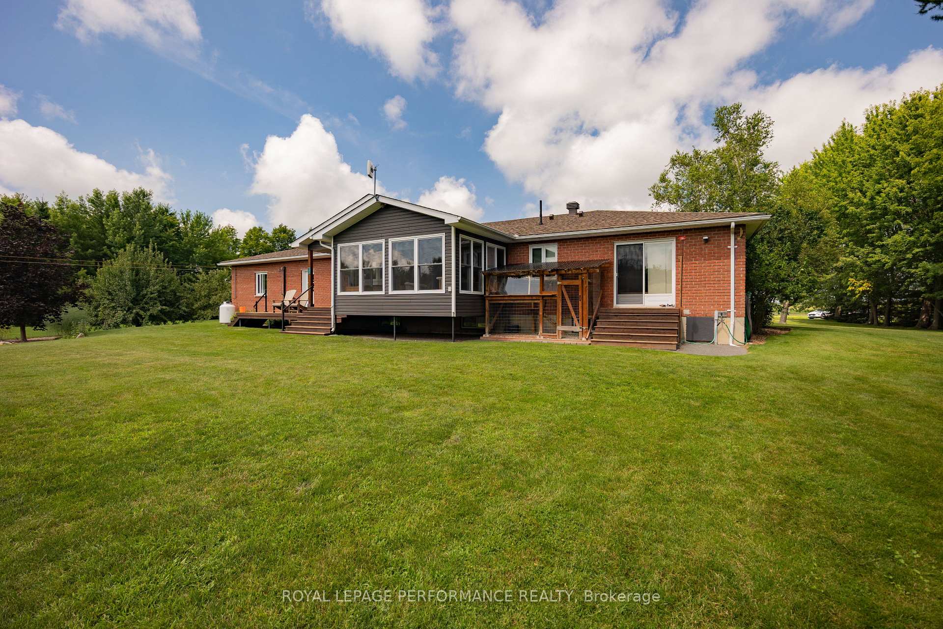 Photo 43 of 3610 Cloverside Road, North Stormont, North Stormont (Roxborough) Twp — HOMEH