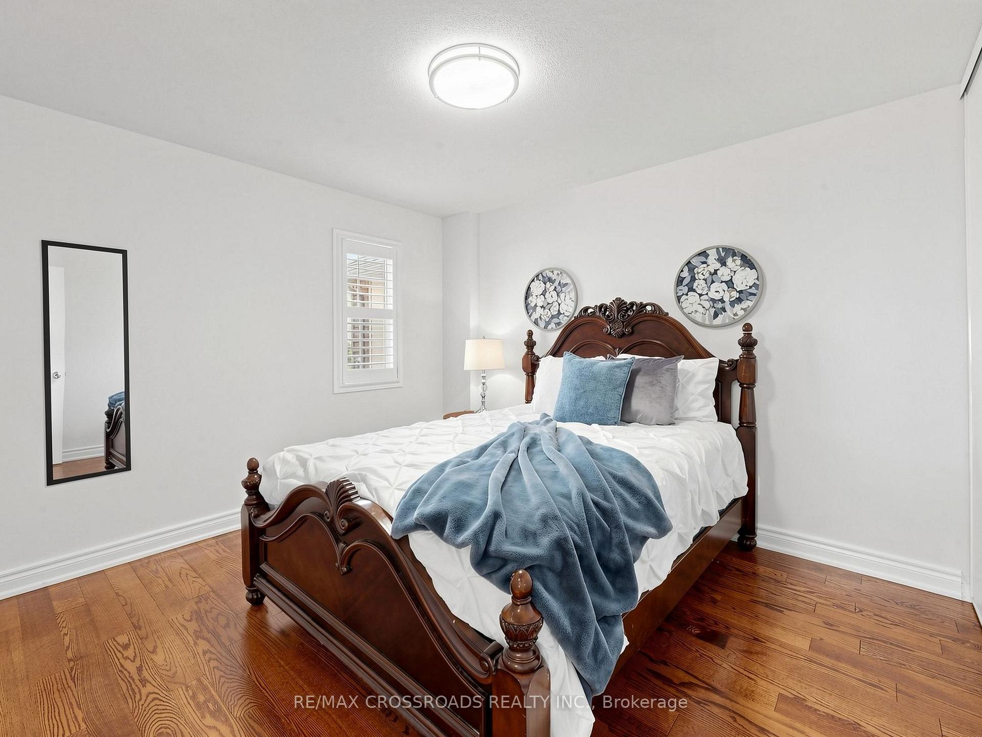 Photo 30 of 72 Telegraph Drive, Whitby, Williamsburg — HOMEH