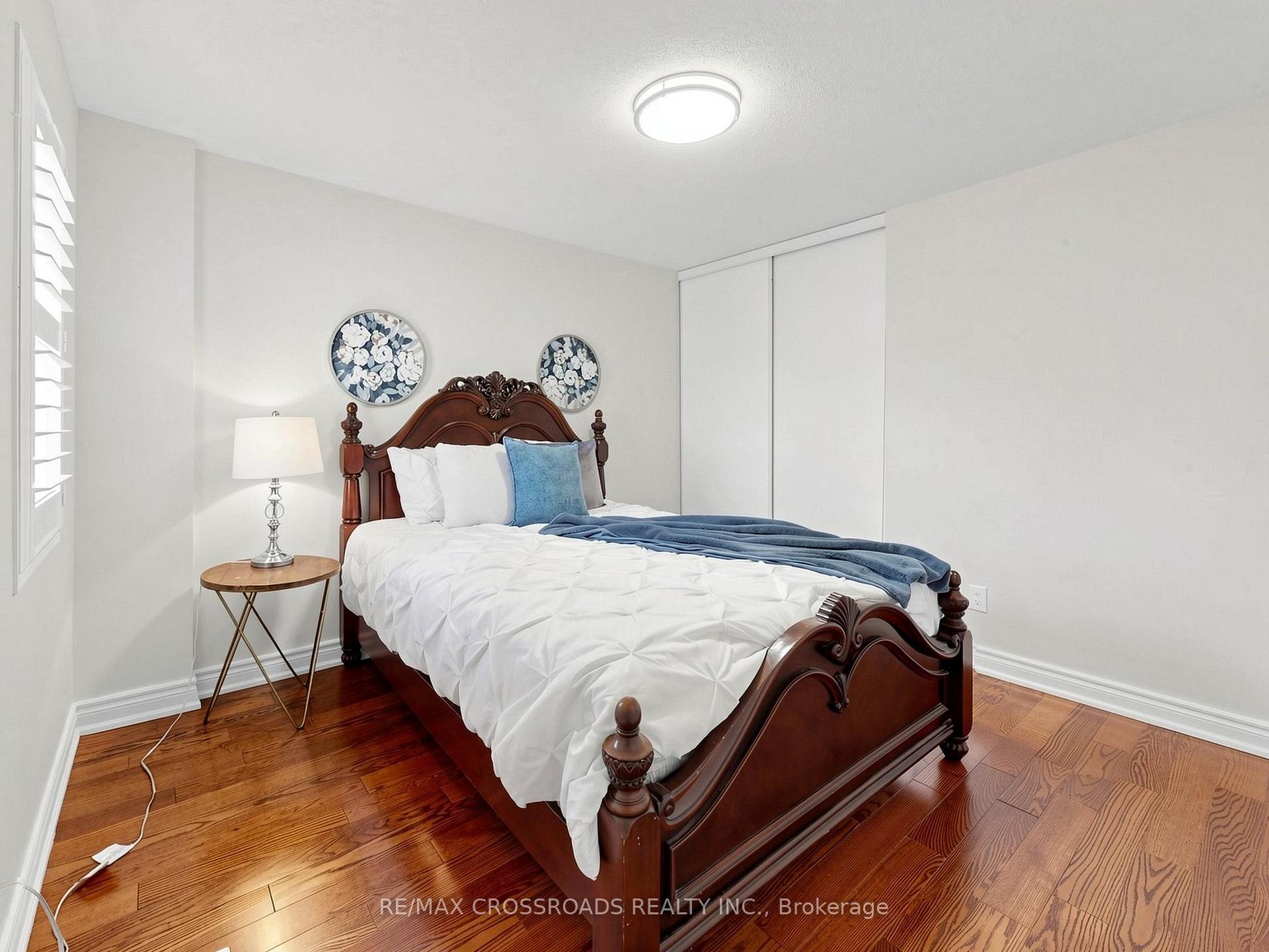 Photo 32 of 72 Telegraph Drive, Whitby, Williamsburg — HOMEH
