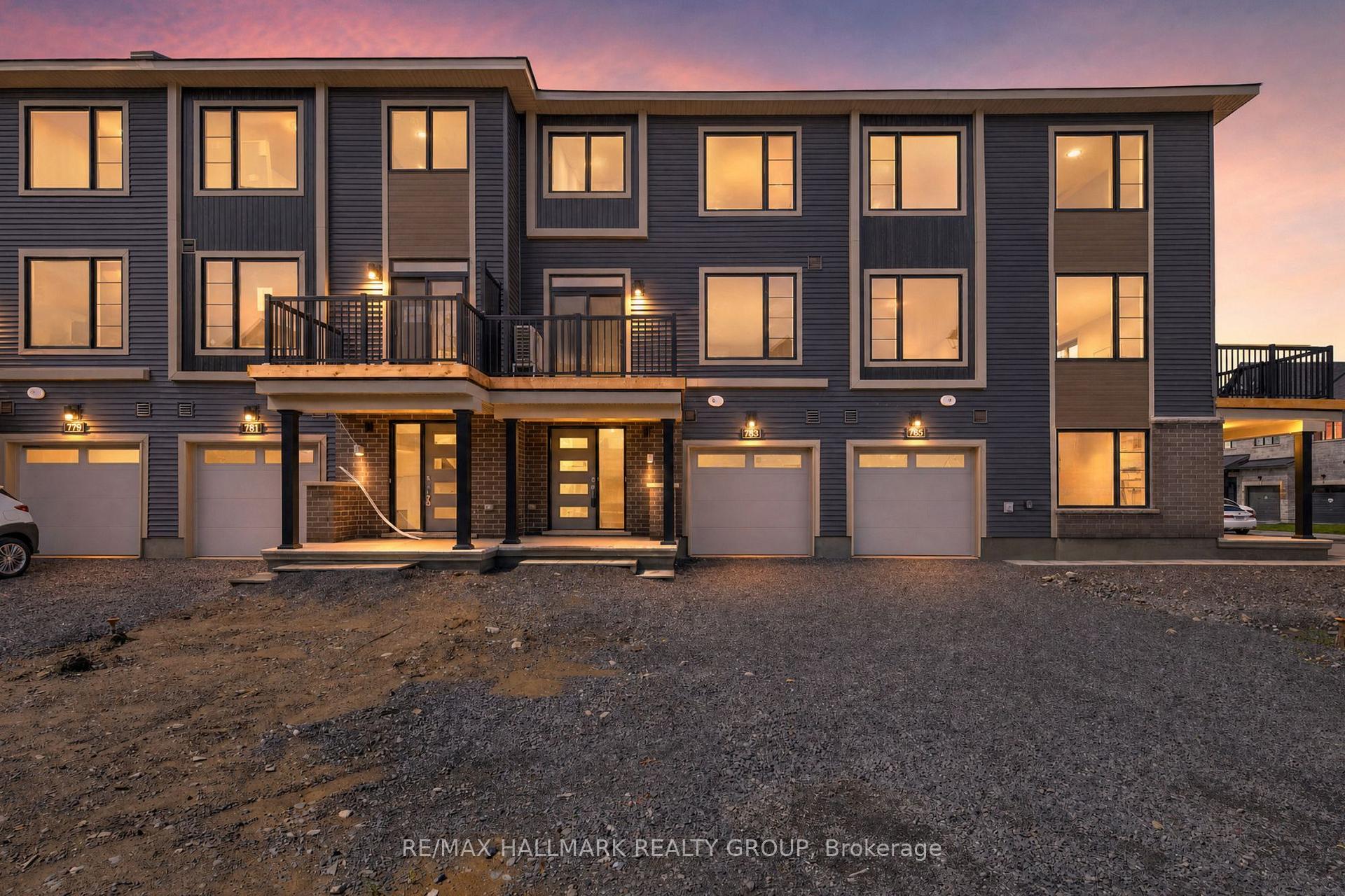 Photo 1 of 783 Tadpole Crescent, Ottawa, Barrhaven - Half Moon Bay — HOMEH