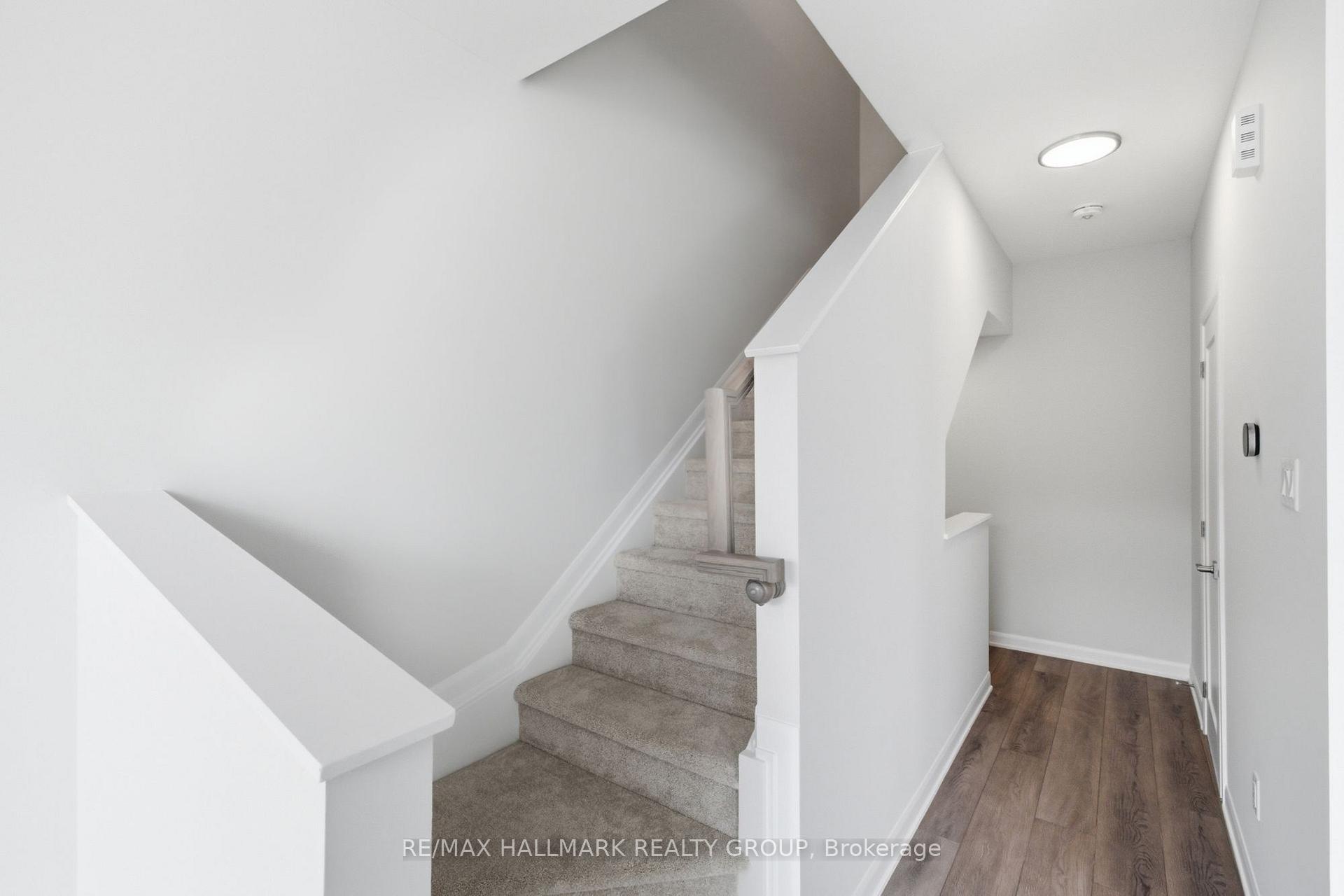 Photo 27 of 783 Tadpole Crescent, Ottawa, Barrhaven - Half Moon Bay — HOMEH
