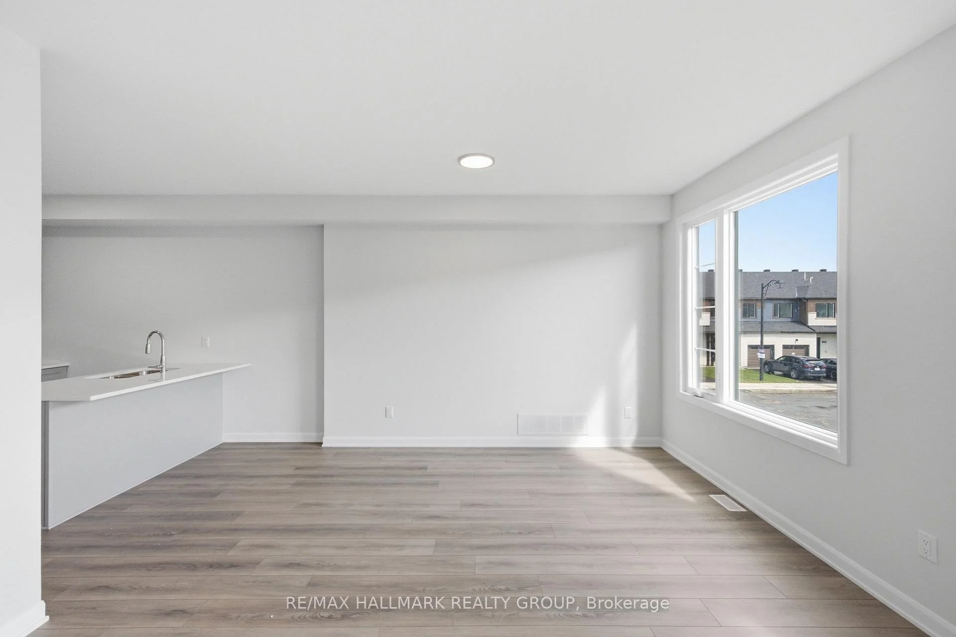 Photo 24 of 783 Tadpole Crescent, Ottawa, Barrhaven - Half Moon Bay — HOMEH