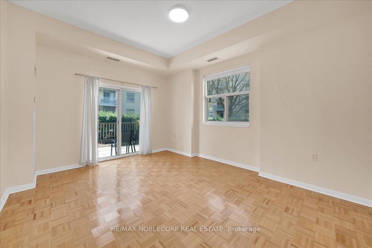 Photo 21 of Unit 111, 2502 Rutherford Road, Vaughan, Maple — HOMEH