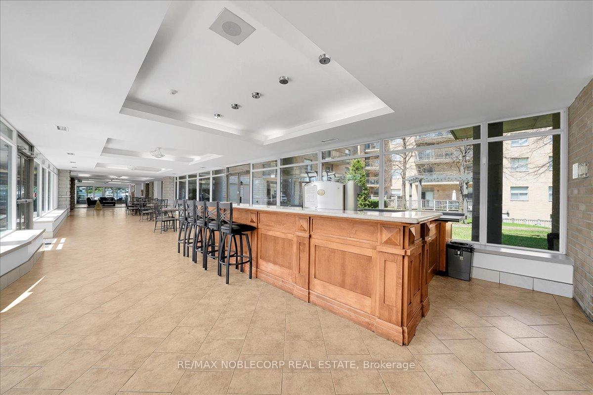 Photo 46 of Unit 111, 2502 Rutherford Road, Vaughan, Maple — HOMEH