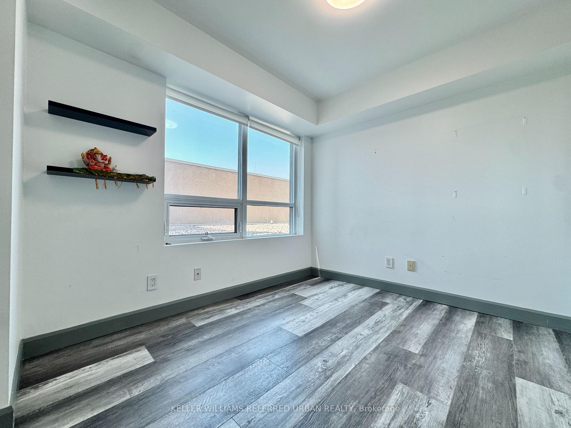 Photo 15 of Unit 402, 1235 Bayly Street, Pickering, Bay Ridges — HOMEH