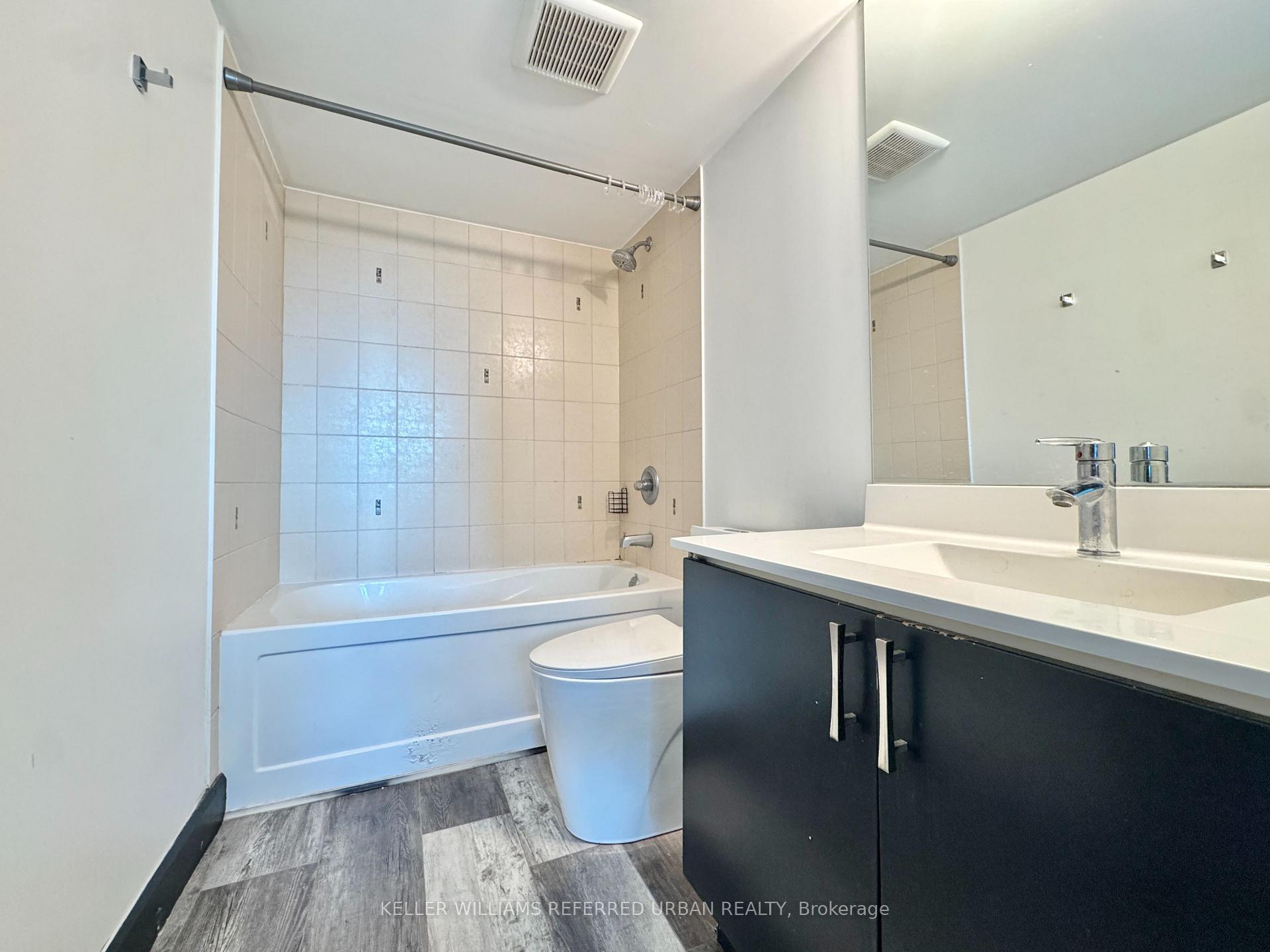Photo 13 of Unit 402, 1235 Bayly Street, Pickering, Bay Ridges — HOMEH