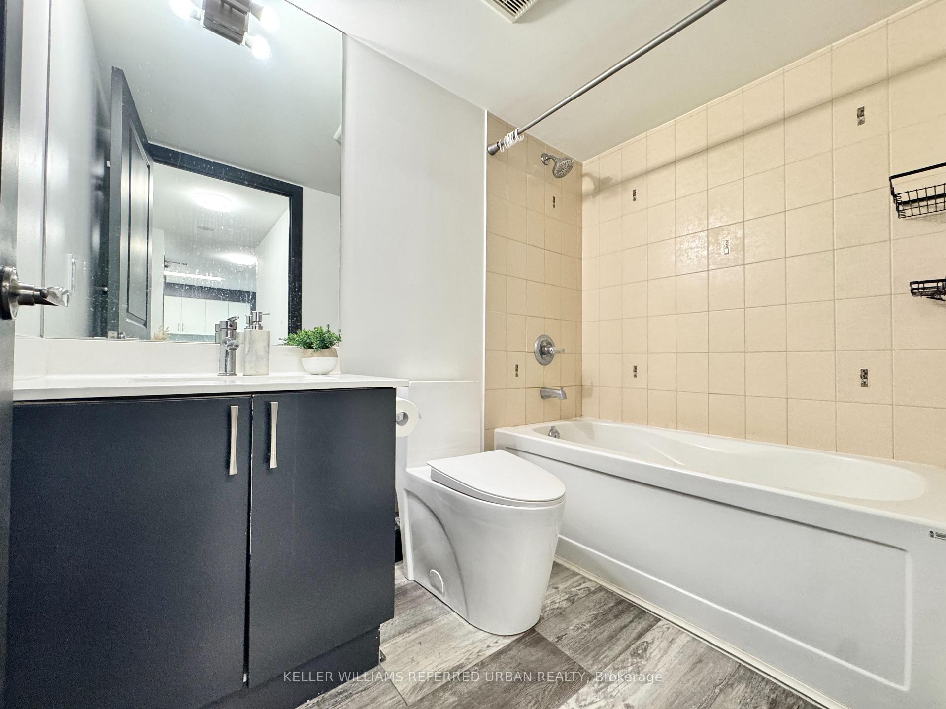 Photo 16 of Unit 402, 1235 Bayly Street, Pickering, Bay Ridges — HOMEH