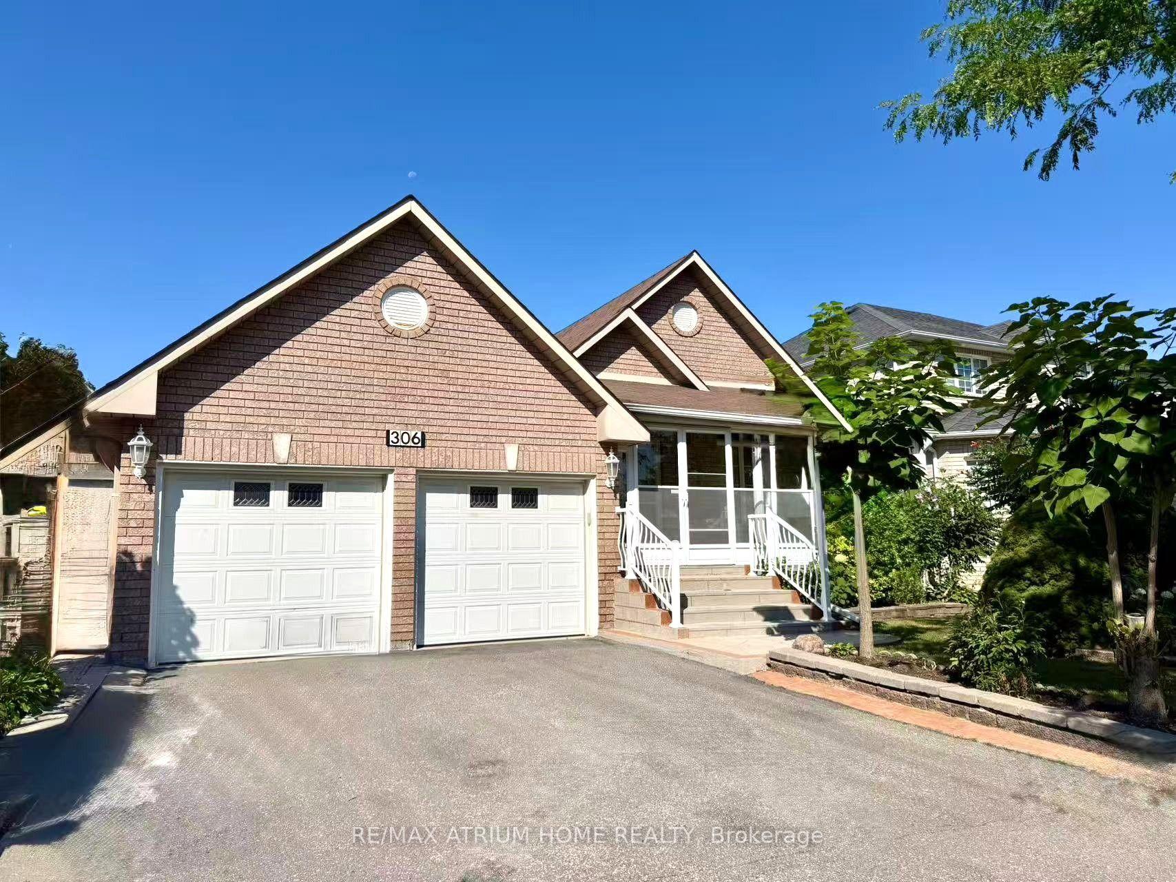 Front of 306 Melville Avenue