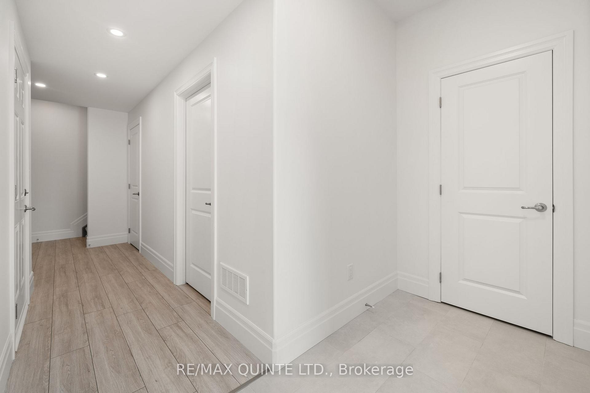 Photo 3 of 51 Evans Street, Prince Edward County, Picton — HOMEH