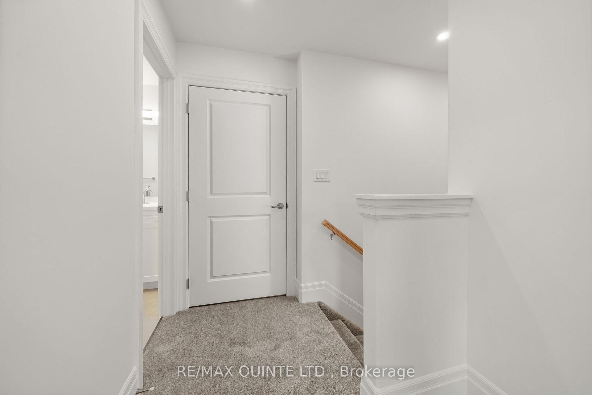 Photo 12 of 51 Evans Street, Prince Edward County, Picton — HOMEH