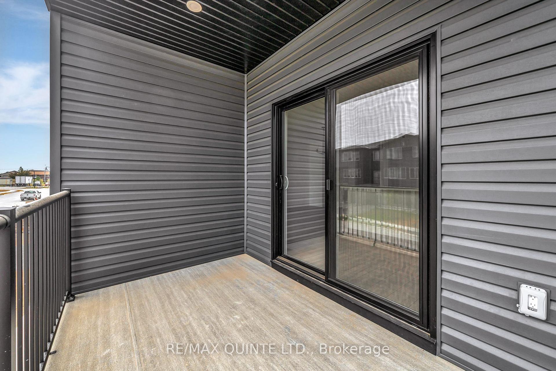 Photo 27 of 51 Evans Street, Prince Edward County, Picton — HOMEH