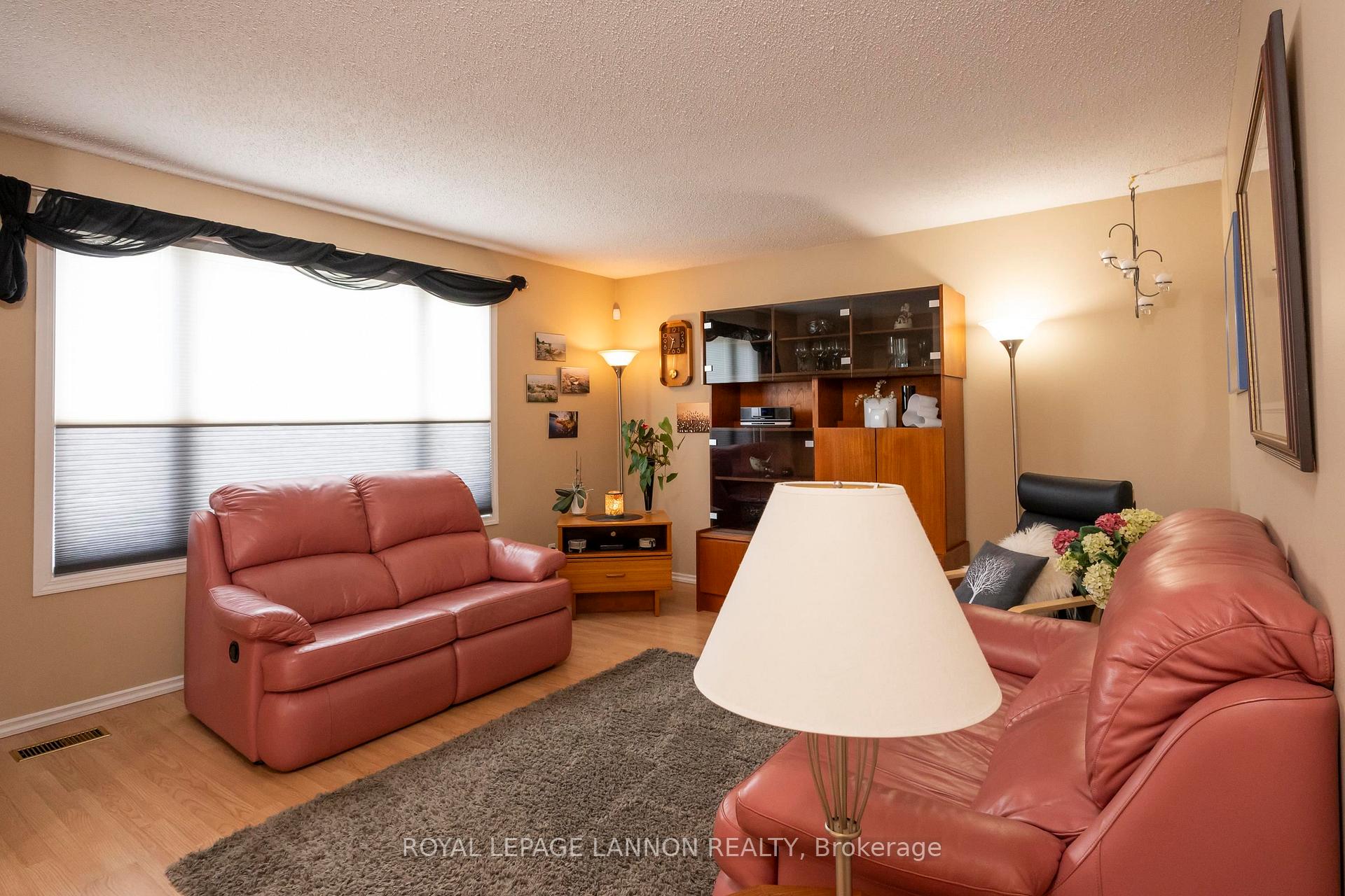 Photo 5 of 237 Anten St., Thunder Bay, River Terrace — HOMEH