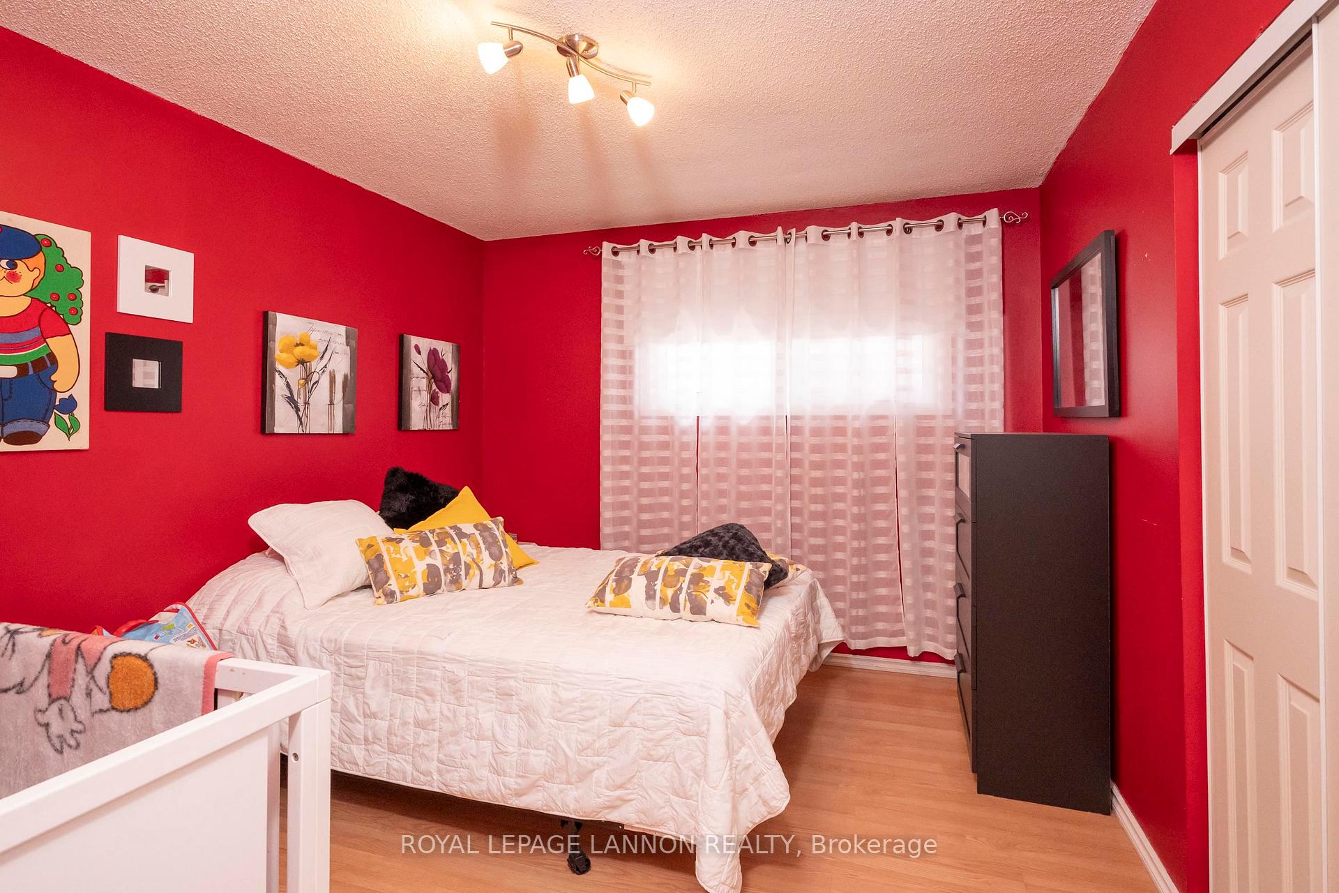Photo 17 of 237 Anten St., Thunder Bay, River Terrace — HOMEH