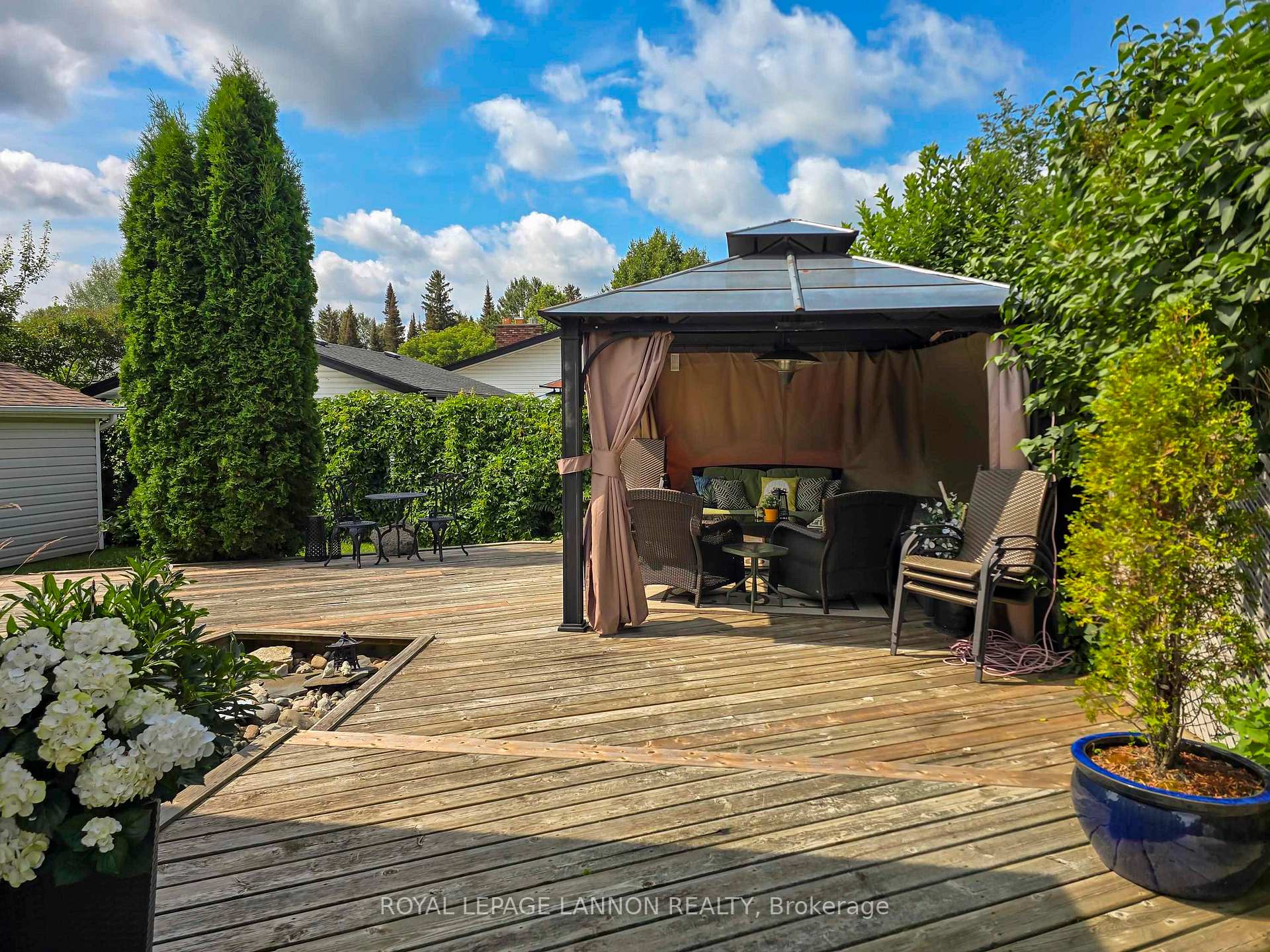 Photo 37 of 237 Anten St., Thunder Bay, River Terrace — HOMEH