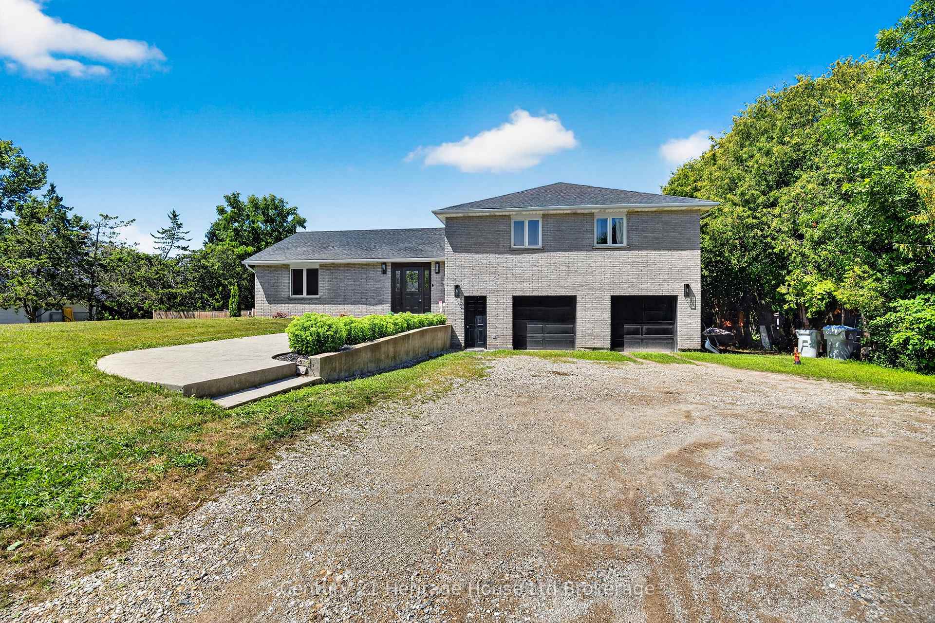 Photo 1 of 1668 Perth 123 Road, Perth South, Blanshard — HOMEH