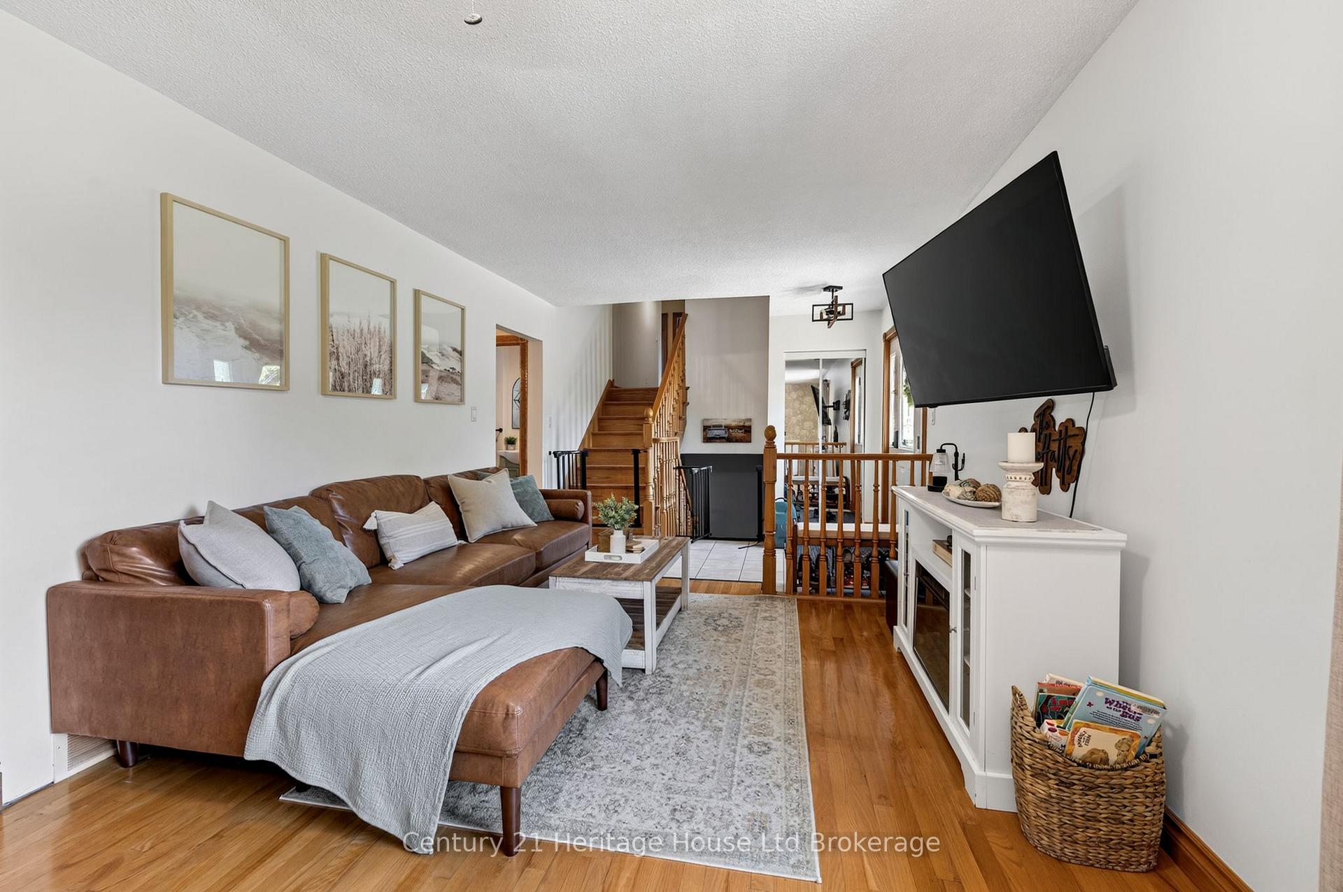 Photo 10 of 1668 Perth 123 Road, Perth South, Blanshard — HOMEH